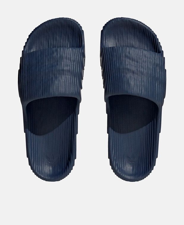 Adidas ADILETTE 22 Slip-ons Size US 6 / EU 39 - 4 Thumbnail