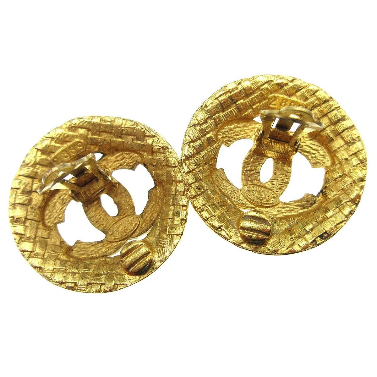 Chanel Chanel CC Button Clip-On Earrings Metal Size ONE SIZE - 3 Thumbnail