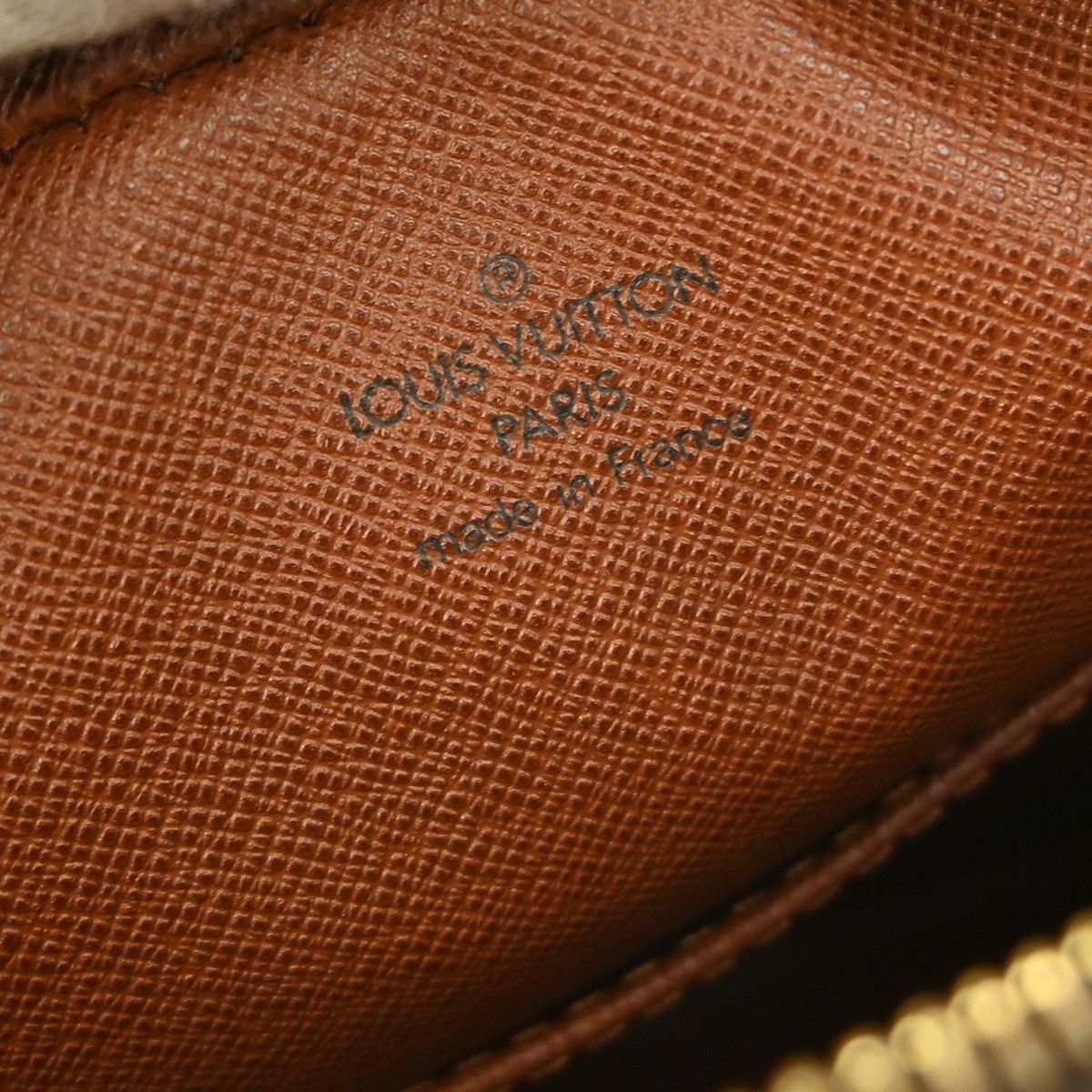 Louis Vuitton Louis Vuitton Danube Handbag Monogram Canvas Size ONE SIZE - 4 Thumbnail