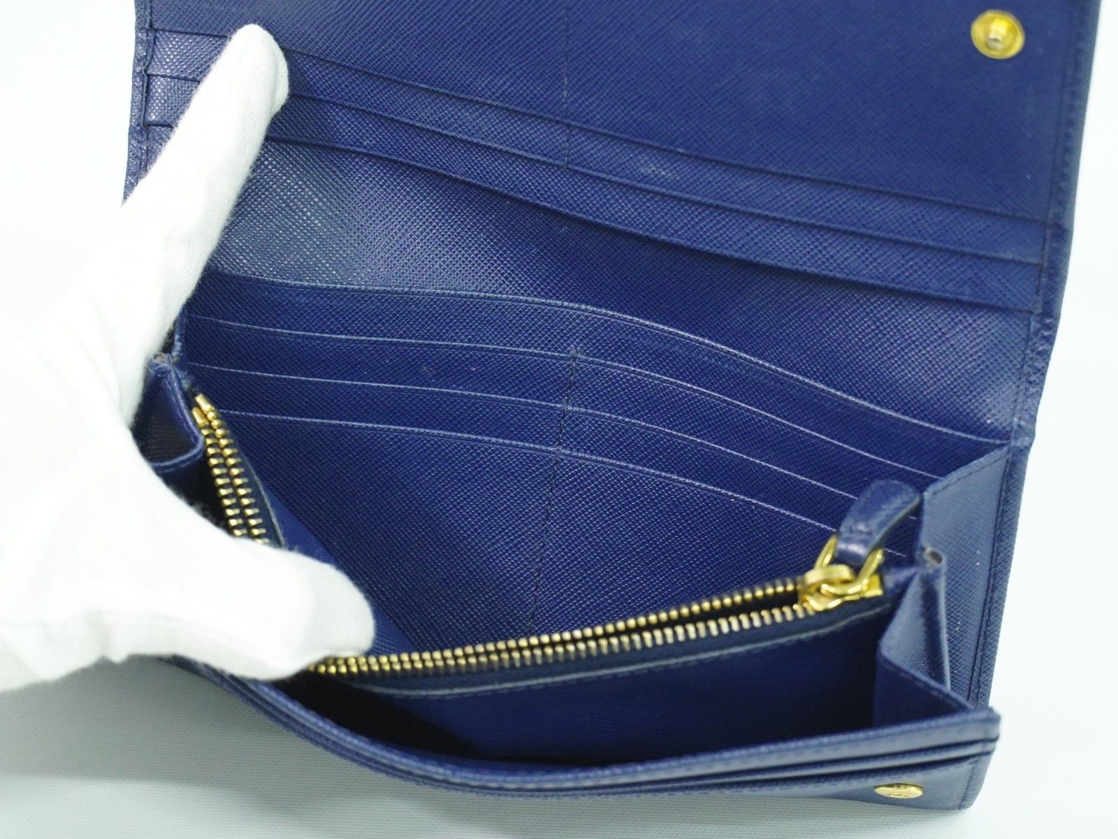 Prada Prada Flap Wallet with Card Holder Saffiano Leather Size ONE SIZE - 13 Thumbnail