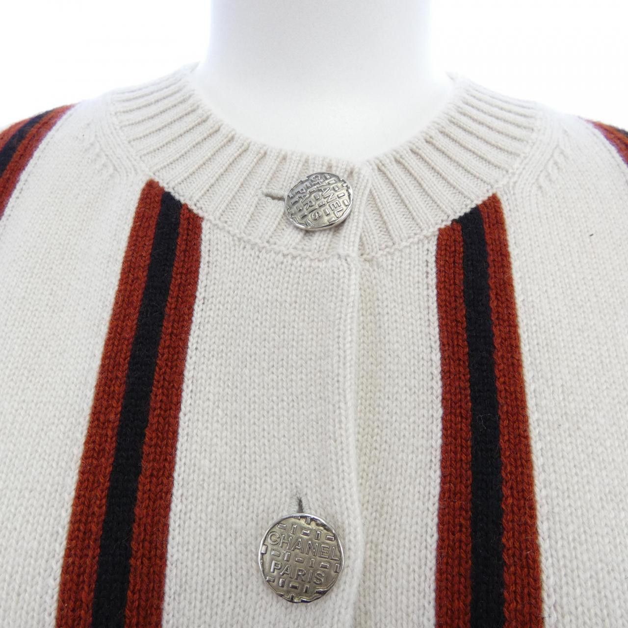 Chanel Chanel Chanel P54804K07178 100% Cashmere Cardigan Others Tops P54804K07178 DUTY FREE for USA Size ONE SIZE - 5 Thumbnail