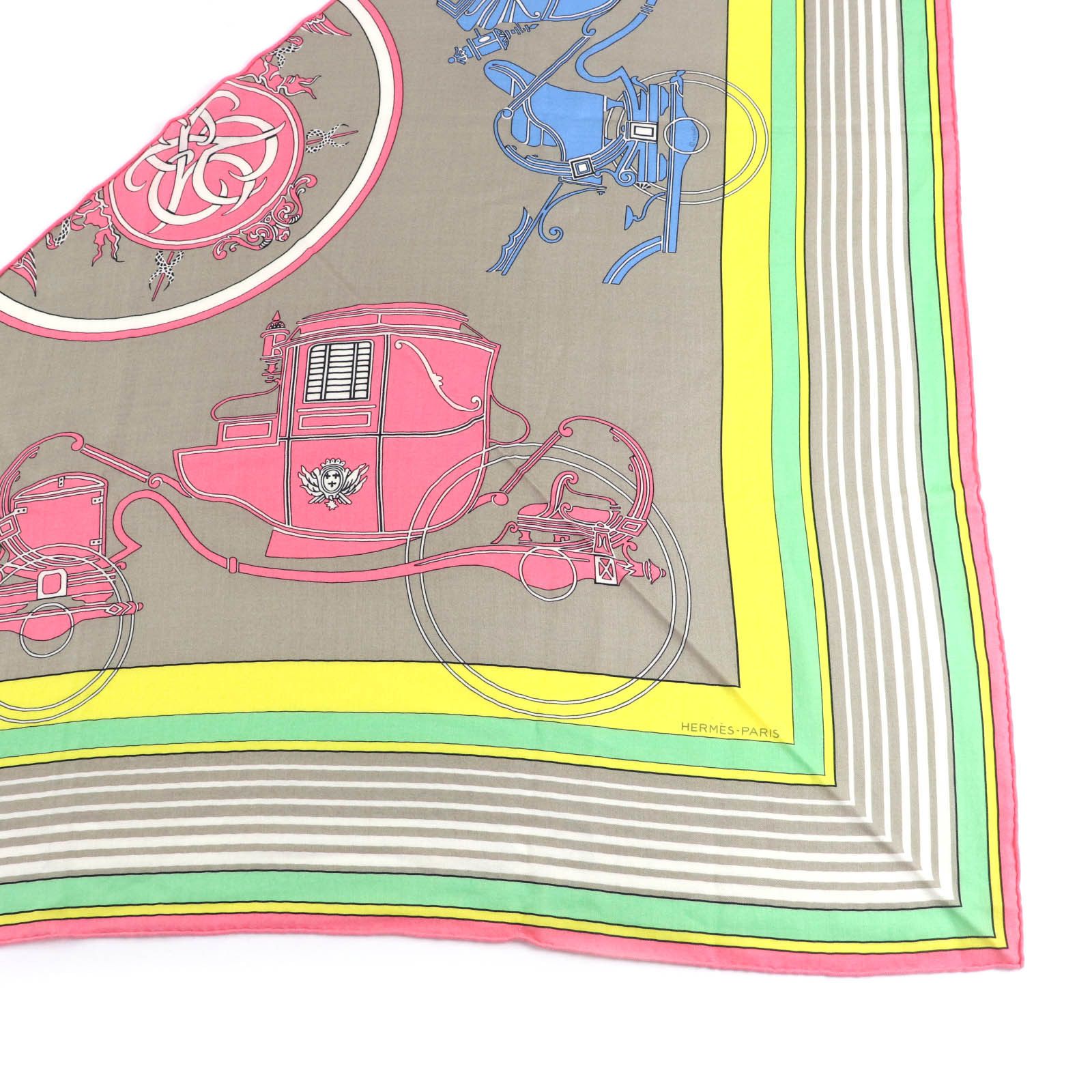 Hermes Hermes Hermès Exlibris Cashmere Triangle Shawl Natural Material Shawl DUTY FREE for USA Size ONE SIZE - 4 Thumbnail