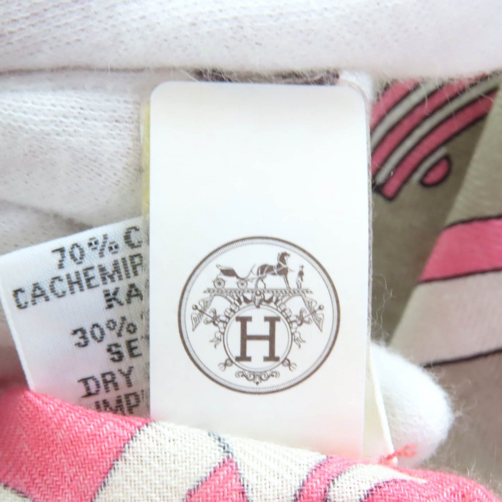 Hermes Hermes Hermès Exlibris Cashmere Triangle Shawl Natural Material Shawl DUTY FREE for USA Size ONE SIZE - 13 Thumbnail