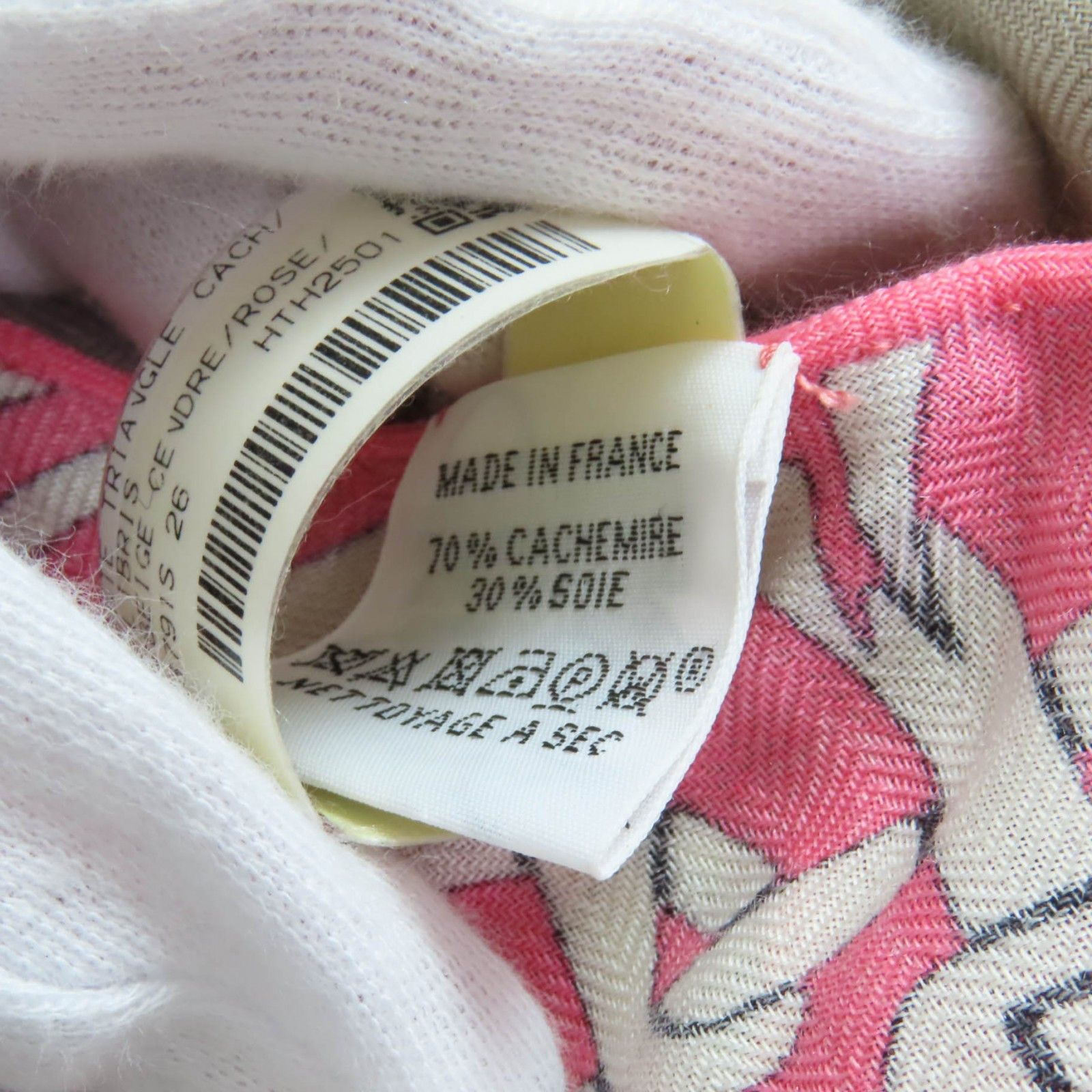 Hermes Hermes Hermès Exlibris Cashmere Triangle Shawl Natural Material Shawl DUTY FREE for USA Size ONE SIZE - 11 Thumbnail