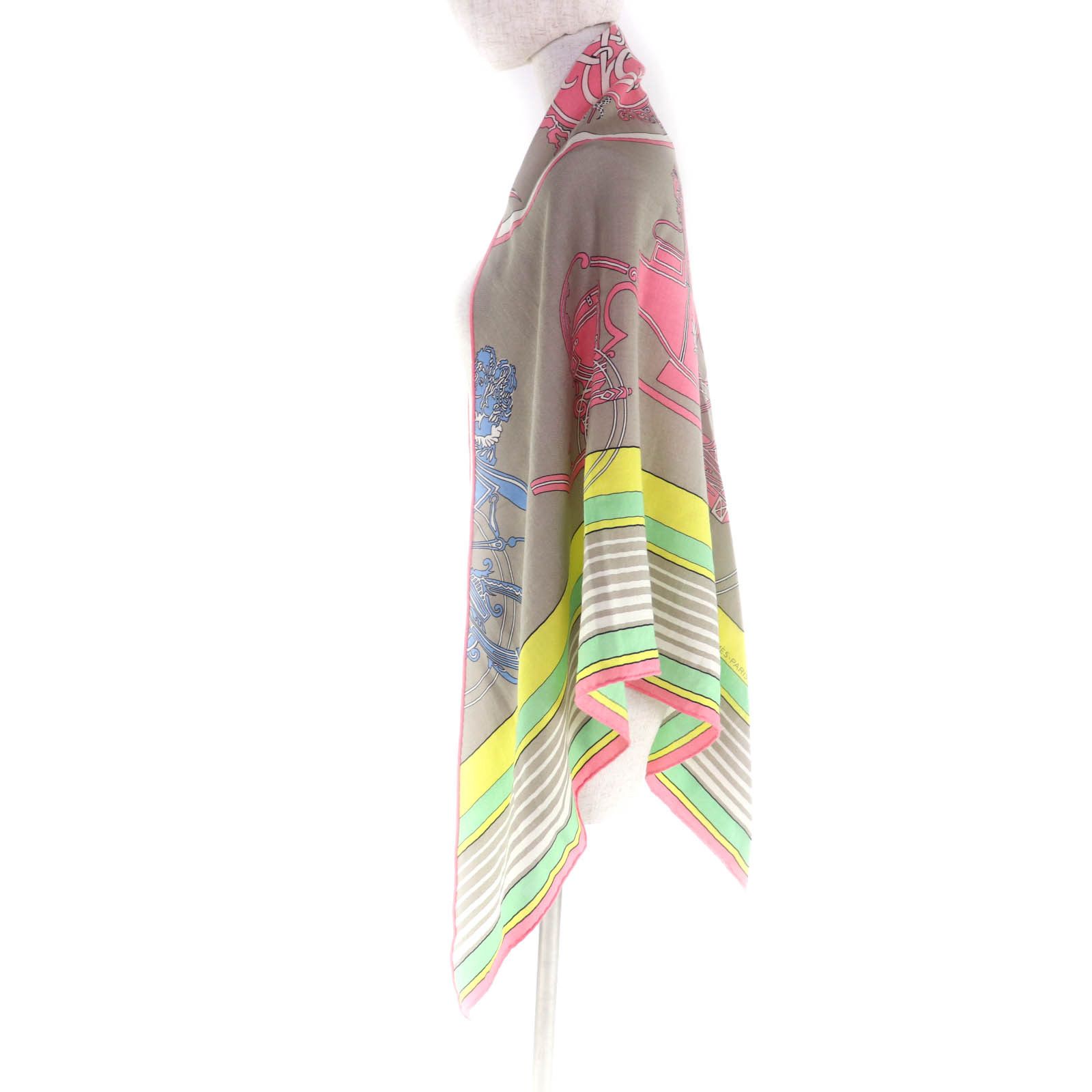 Hermes Hermes Hermès Exlibris Cashmere Triangle Shawl Natural Material Shawl DUTY FREE for USA Size ONE SIZE - 8 Thumbnail