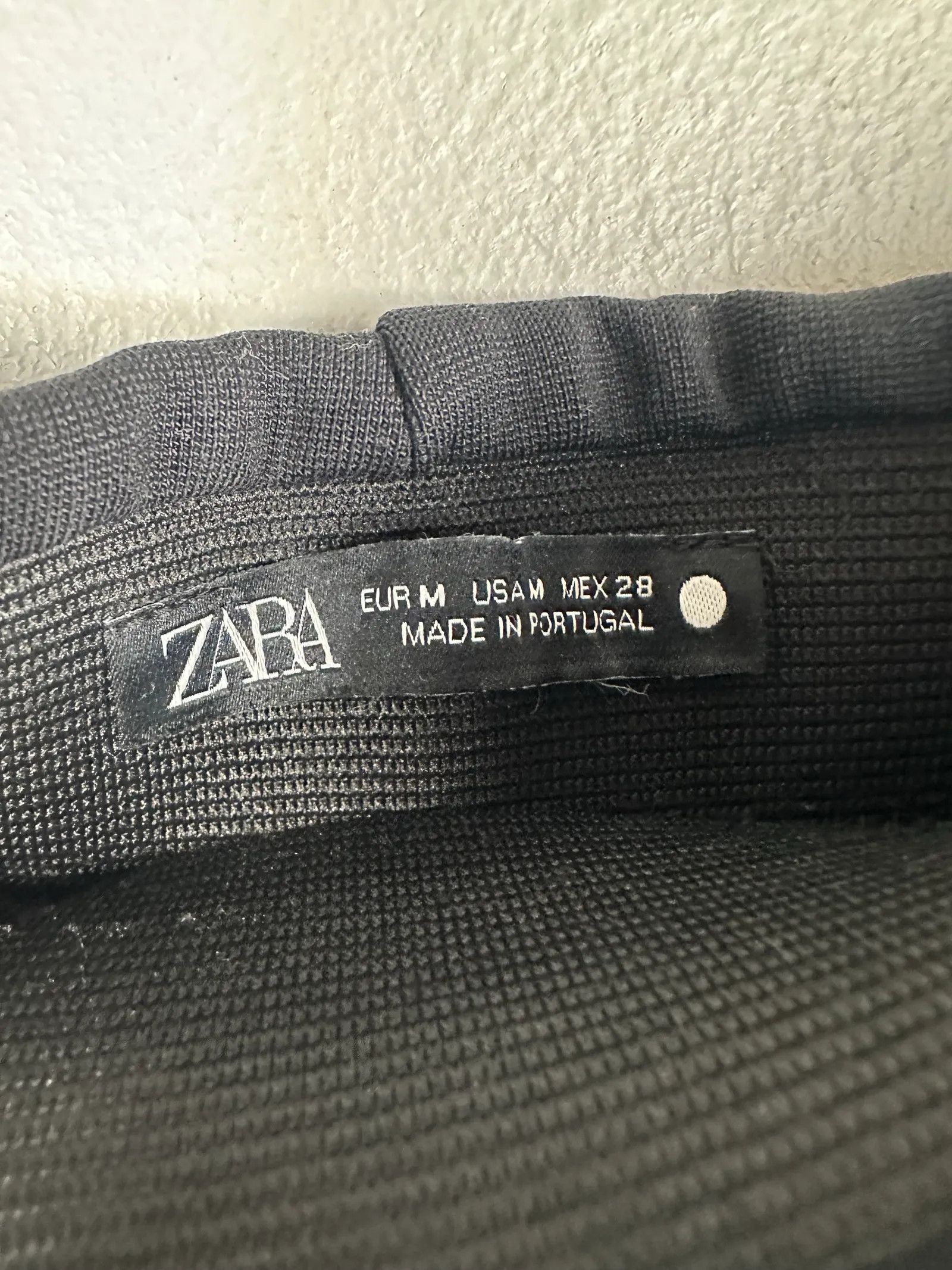 Zara Zara Skirt Size 28" / US 6 / IT 42 - 2 Thumbnail