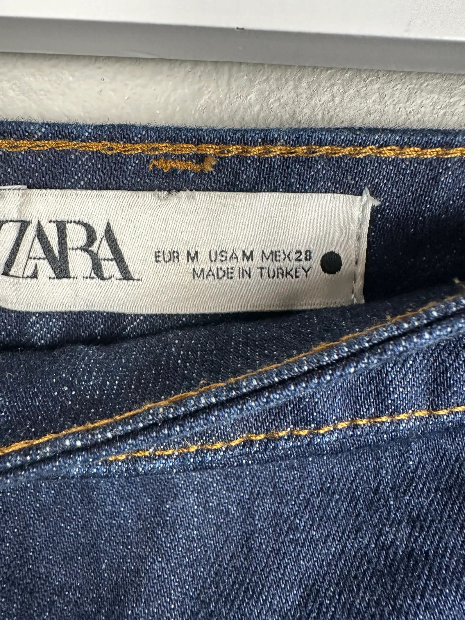 Zara Zara Skirt Size 28" / US 6 / IT 42 - 2 Thumbnail