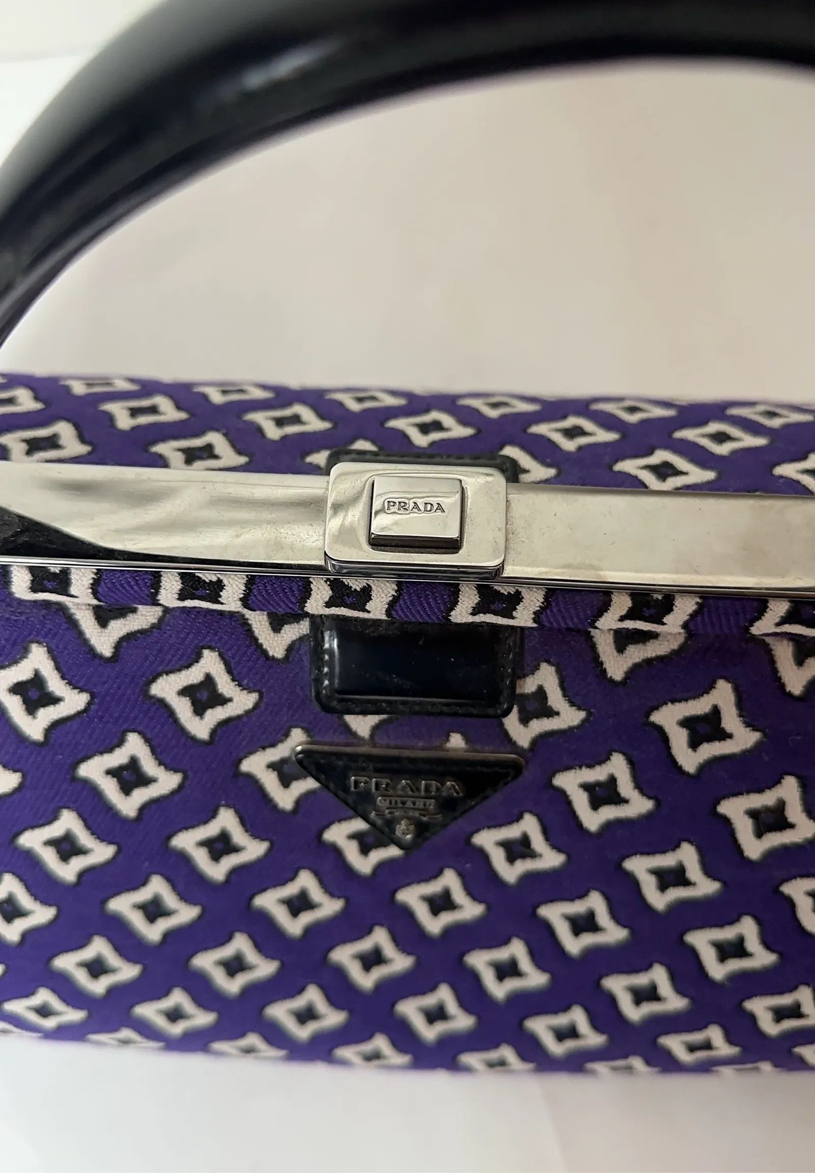 Prada Prada Bucket Bag Size ONE SIZE - 8 Thumbnail