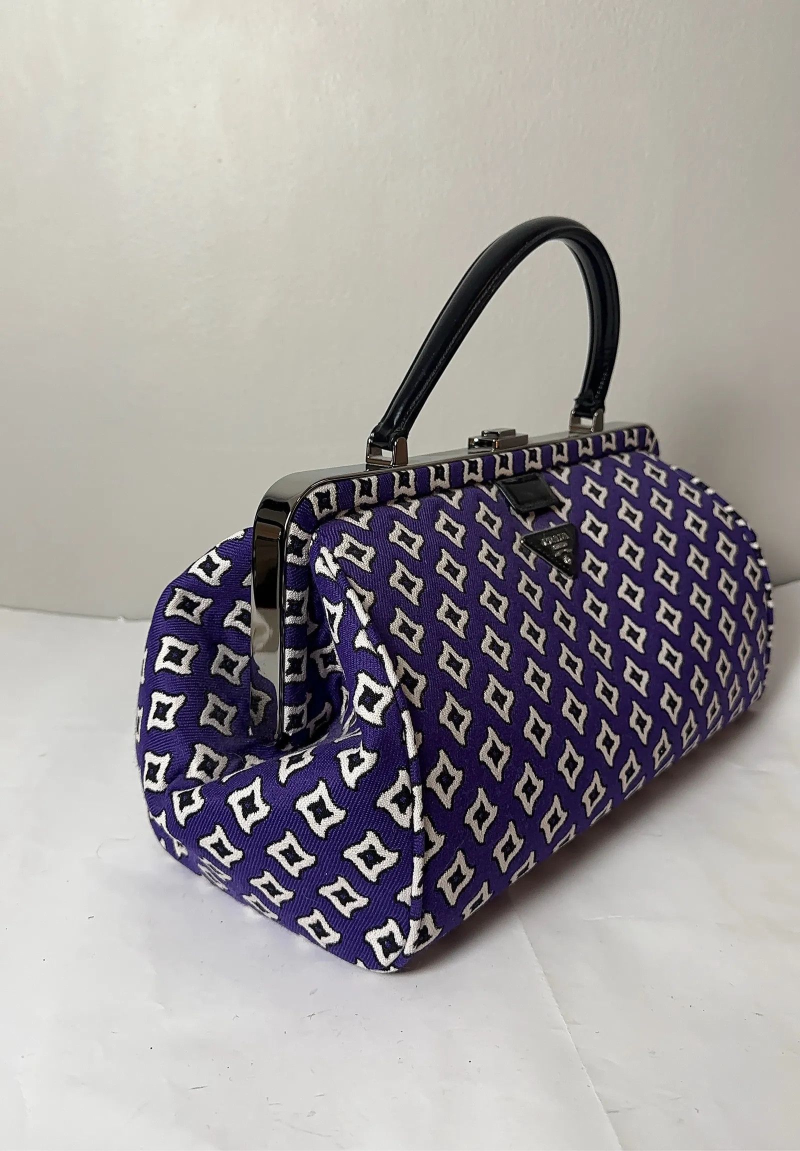 Prada Prada Bucket Bag Size ONE SIZE - 7 Thumbnail