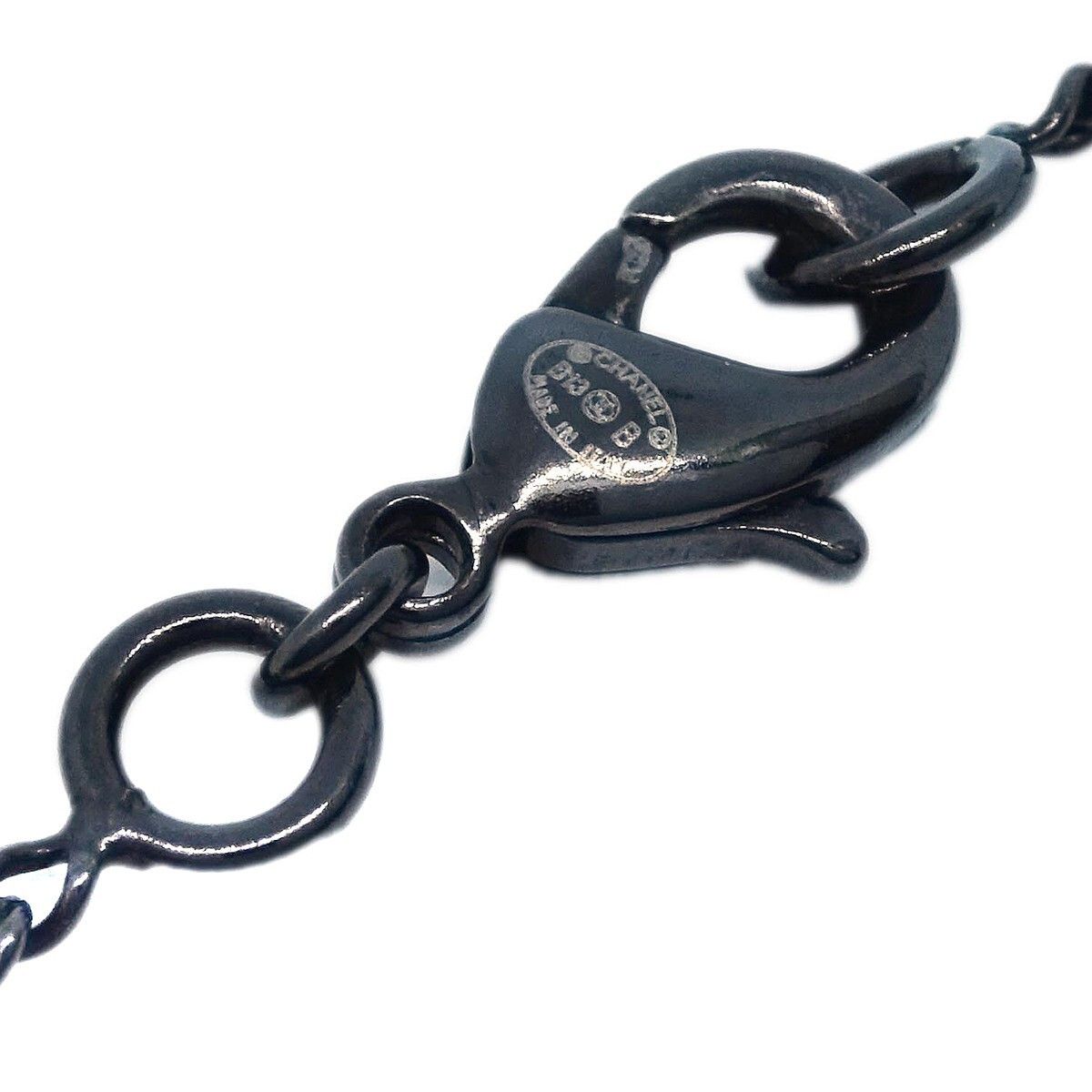 Chanel Chanel Vintage CC Pendent Necklace Plated Metal Size ONE SIZE - 4 Thumbnail