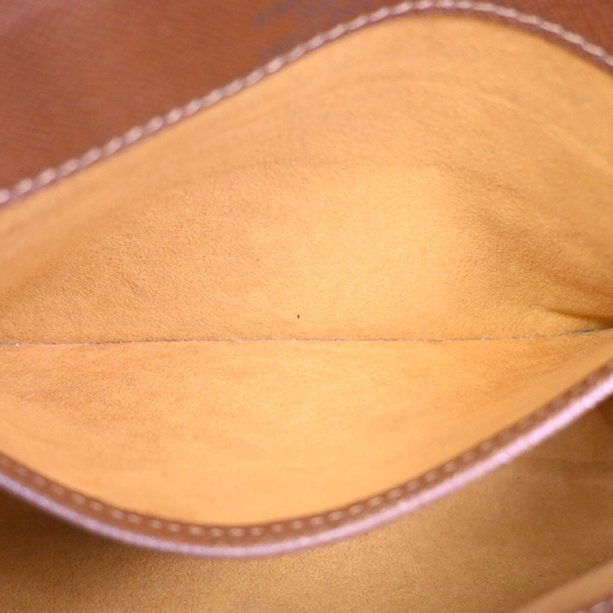 Louis Vuitton Louis Vuitton Musette Tango Handbag Monogram Canvas Size ONE SIZE - 14 Thumbnail