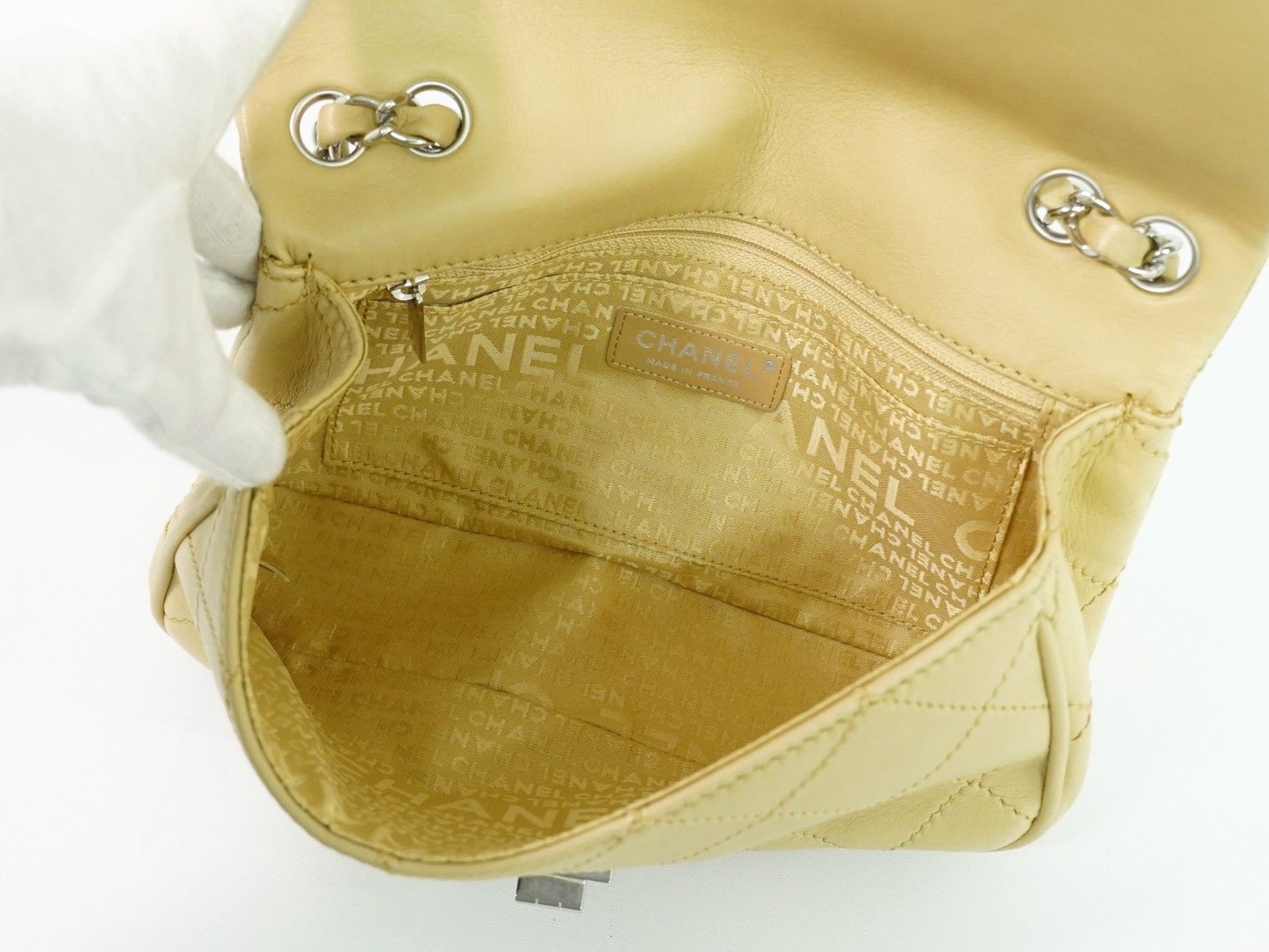 Chanel Chanel Reissue 2.55 Flap Bag Quilted Lambskin Size ONE SIZE - 17 Thumbnail