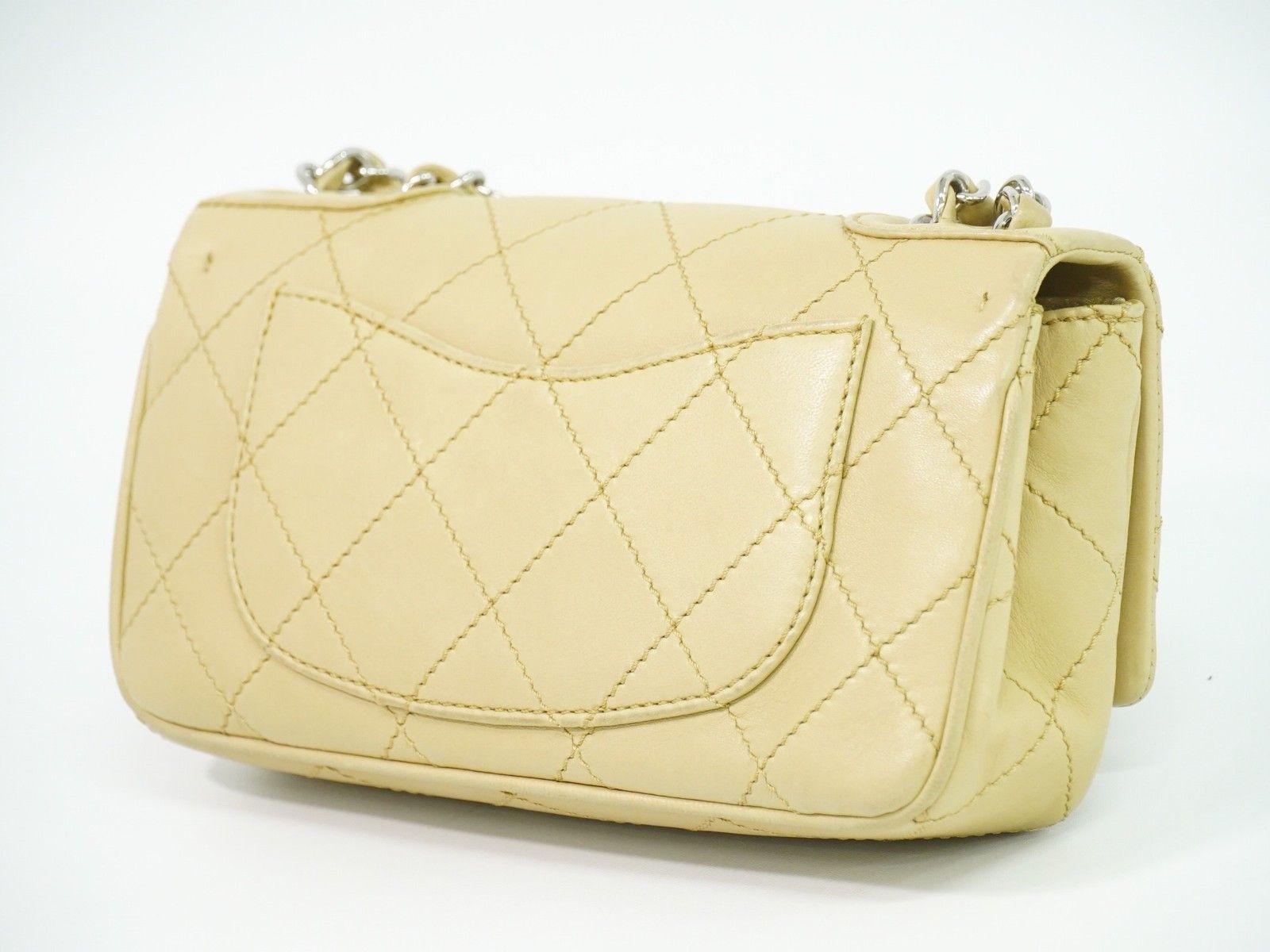 Chanel Chanel Reissue 2.55 Flap Bag Quilted Lambskin Size ONE SIZE - 2 Thumbnail