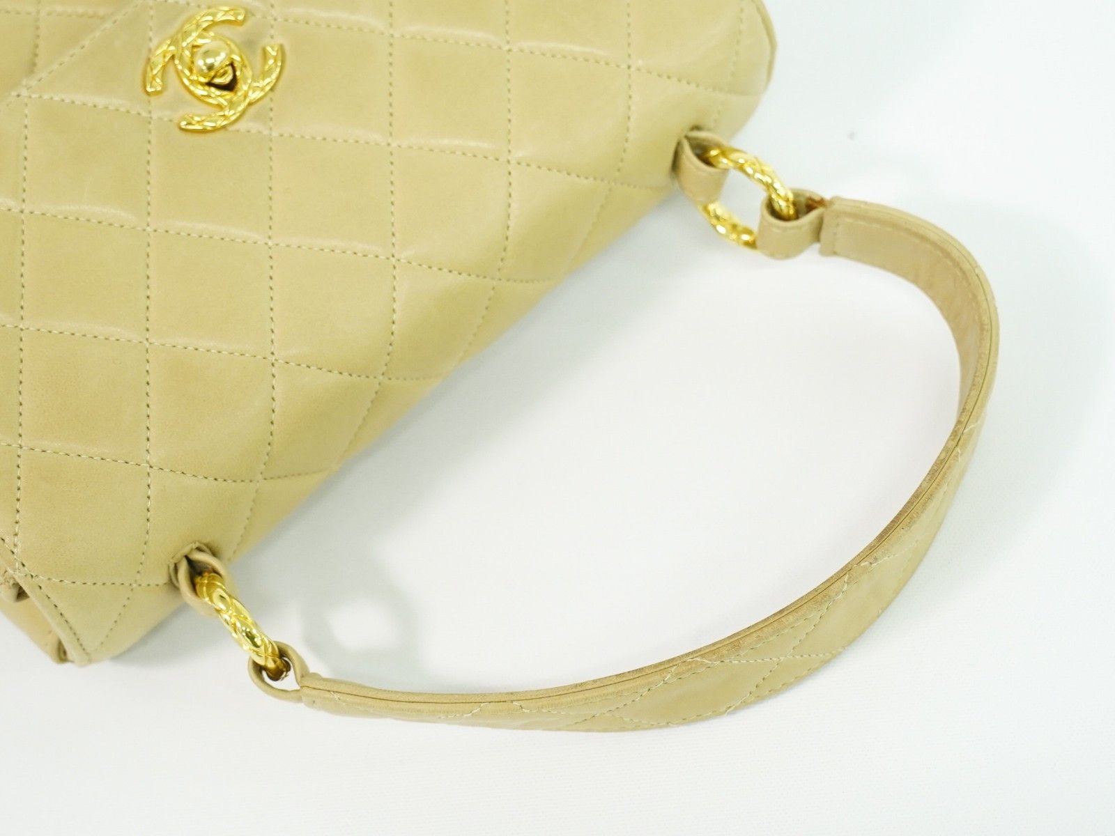 Chanel Chanel Vintage Top Handle Flap Bag Quilted Lambskin Size ONE SIZE - 8 Thumbnail