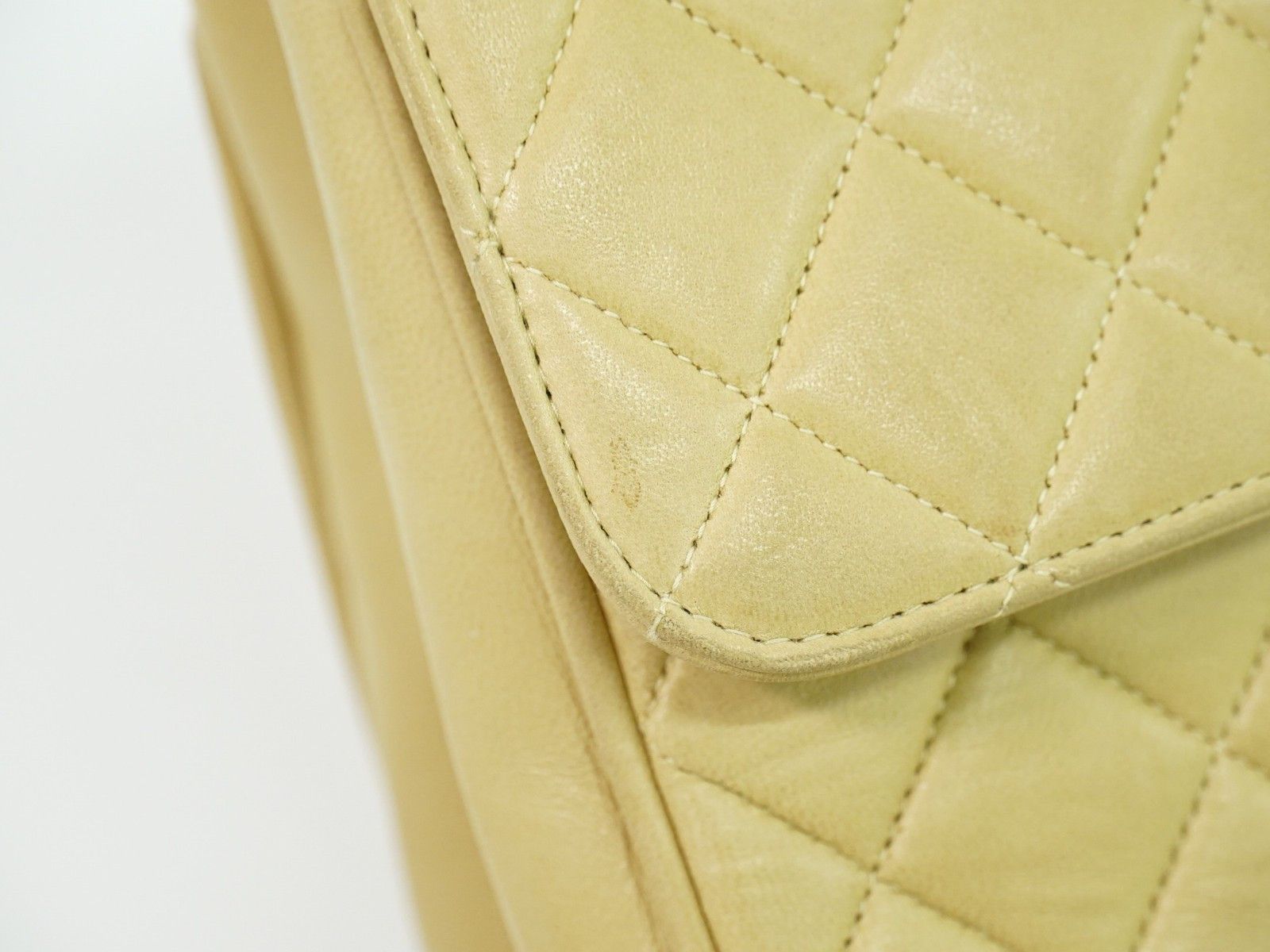 Chanel Chanel Vintage Top Handle Flap Bag Quilted Lambskin Size ONE SIZE - 14 Thumbnail