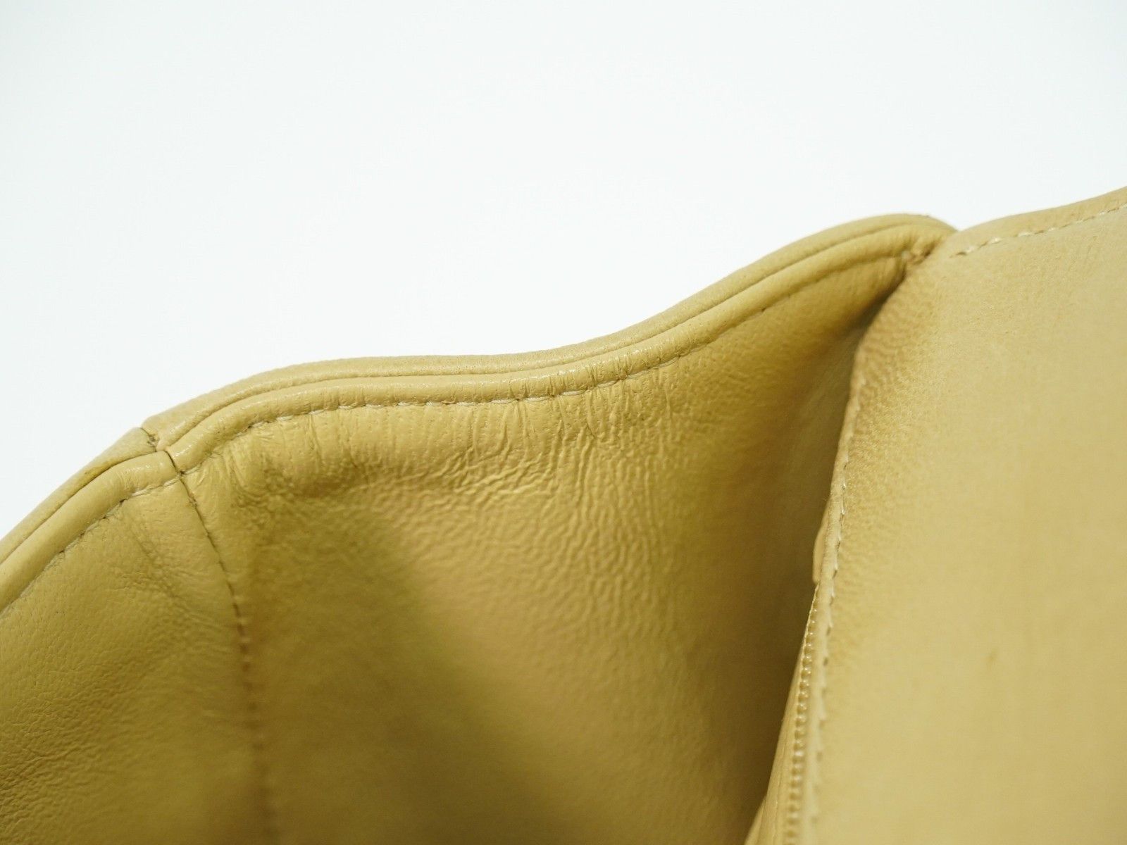 Chanel Chanel Vintage Top Handle Flap Bag Quilted Lambskin Size ONE SIZE - 21 Thumbnail