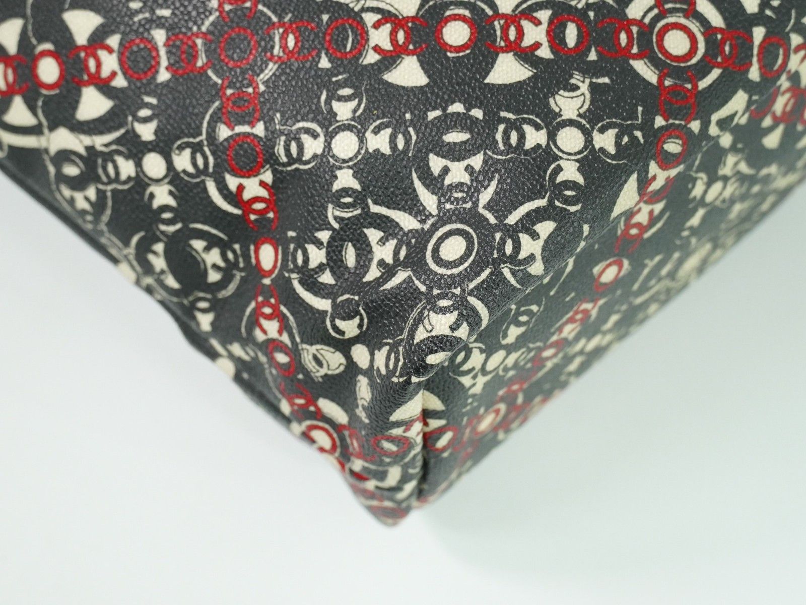 Chanel Chanel Optic Coco Tote Printed Coated Canvas with Caviar Size ONE SIZE - 8 Thumbnail