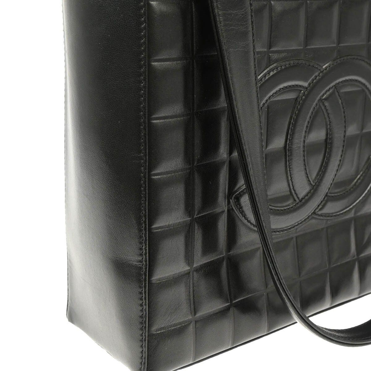 Chanel Chanel Chocolate Bar CC Tote Quilted Leather Size ONE SIZE - 6 Thumbnail