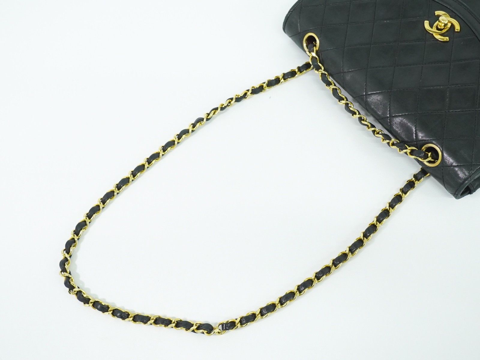 Chanel Chanel Vintage Round Flap Bag Quilted Lambskin Size ONE SIZE - 7 Thumbnail