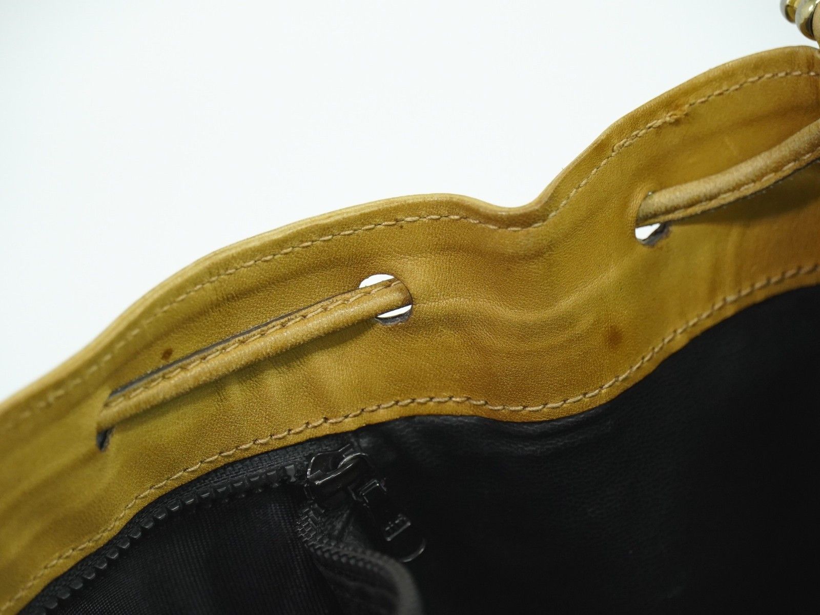Celine Celine Triomphe Drawstring Bucket Bag Leather Size ONE SIZE - 14 Thumbnail