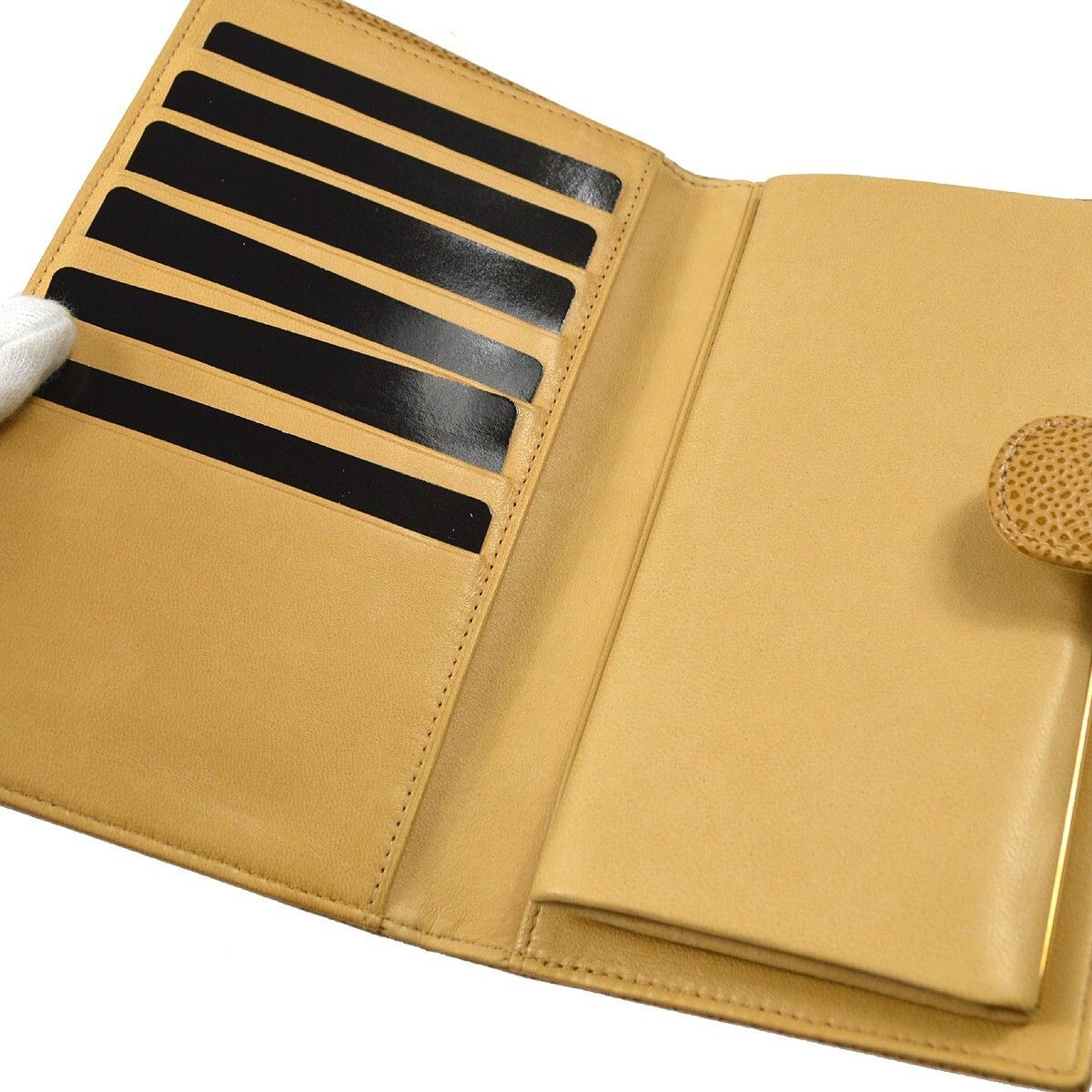 Chanel Chanel Timeless CC French Wallet Caviar Size ONE SIZE - 3 Thumbnail
