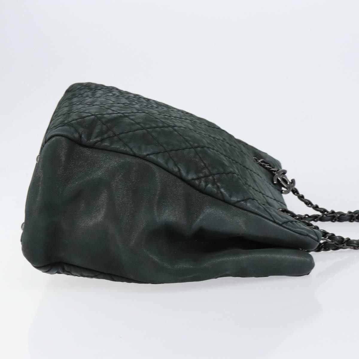 Chanel Chanel CC Charm Tote Quilted Iridescent Calfskin Size ONE SIZE - 3 Thumbnail