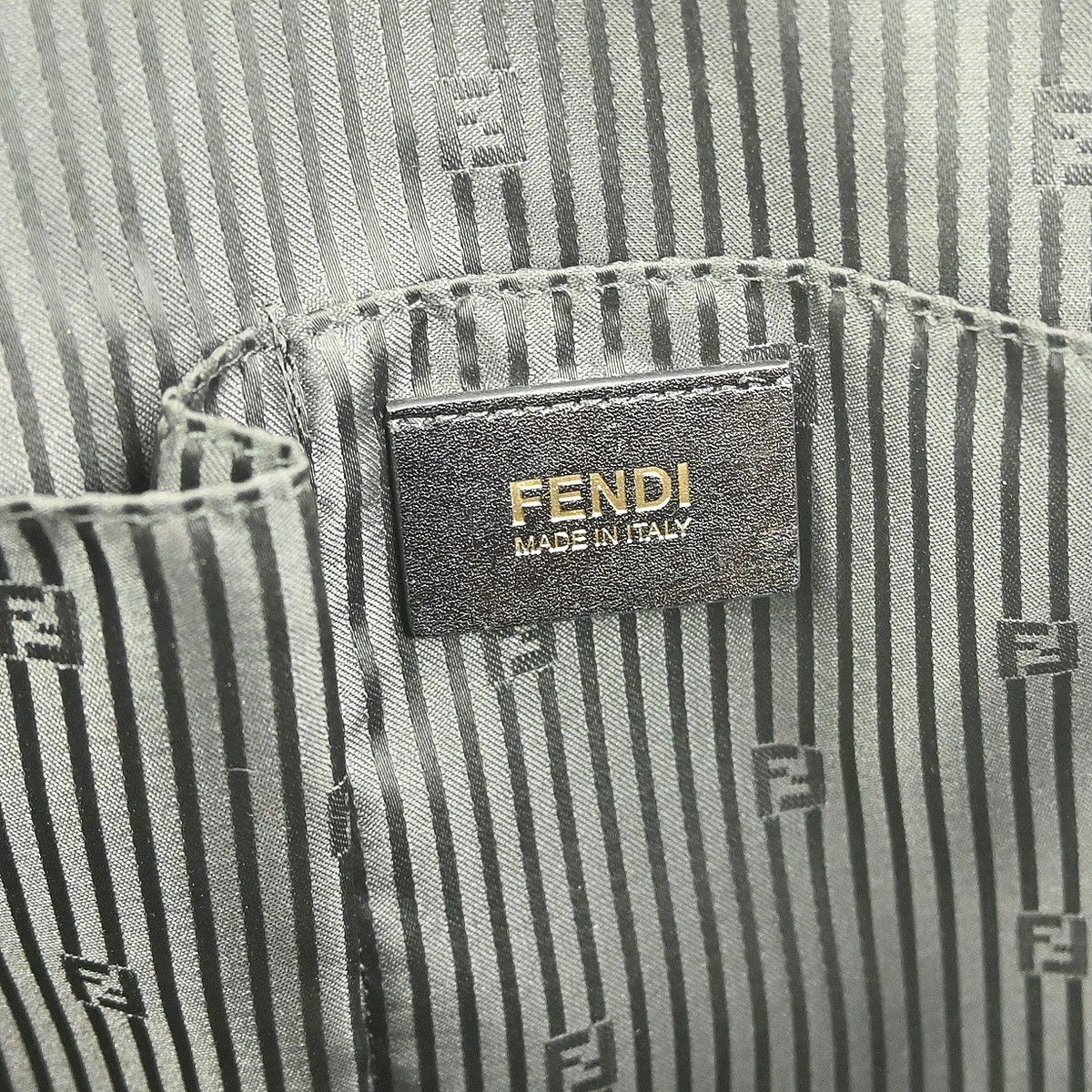 Fendi Fendi Chameleon Satchel Patent and Canvas Size ONE SIZE - 4 Thumbnail