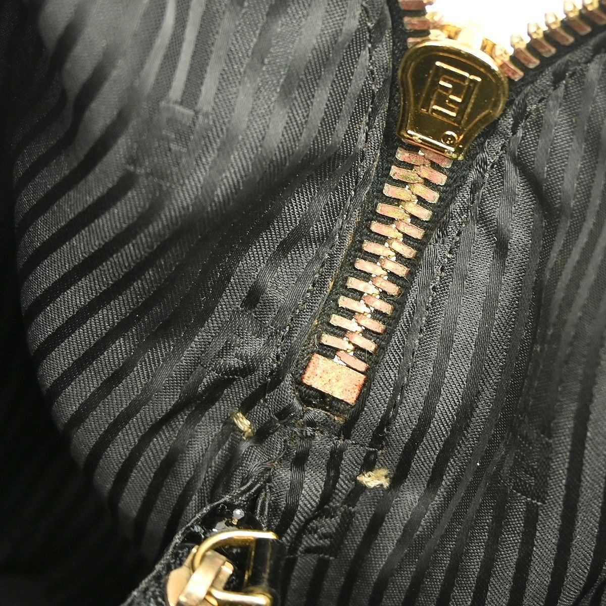 Fendi Fendi Chameleon Satchel Patent and Canvas Size ONE SIZE - 10 Thumbnail