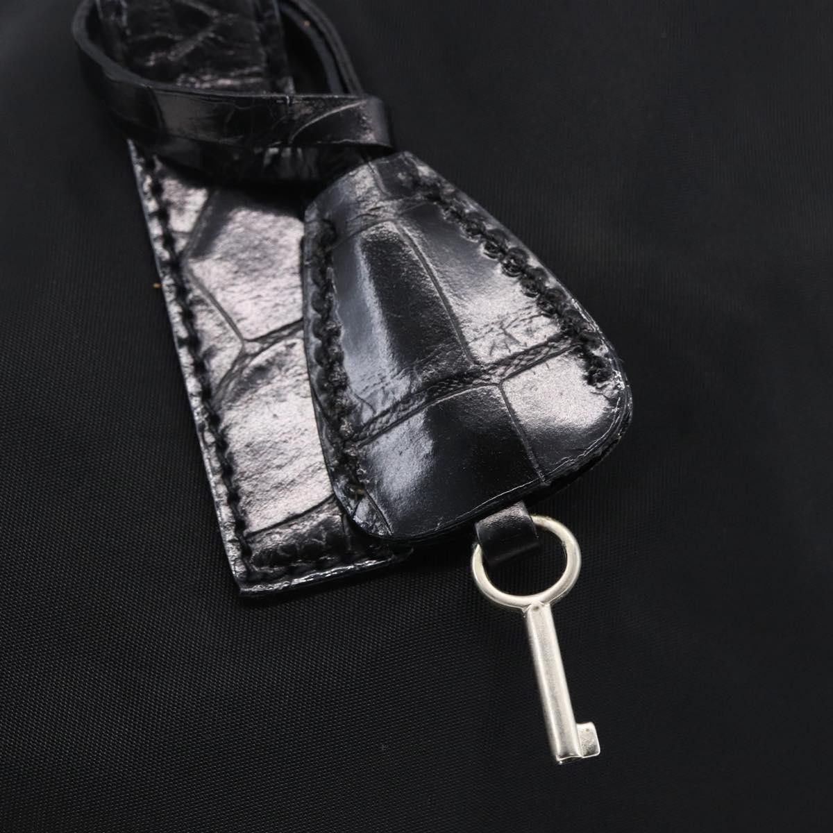 Prada Prada Vintage Shoulder Bag Nylon and Leather Size ONE SIZE - 9 Thumbnail