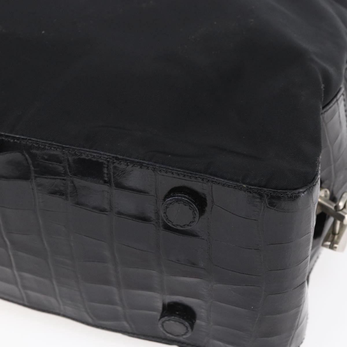 Prada Prada Vintage Shoulder Bag Nylon and Leather Size ONE SIZE - 16 Thumbnail