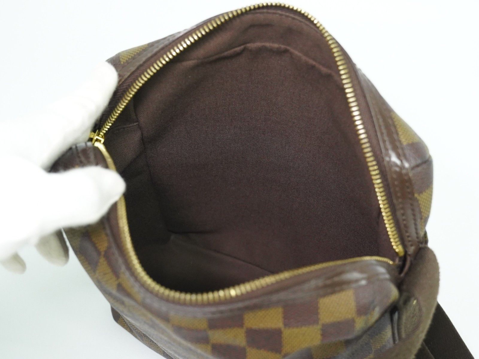 Louis Vuitton Louis Vuitton Trotteur Beaubourg Handbag Damier Size ONE SIZE - 16 Thumbnail