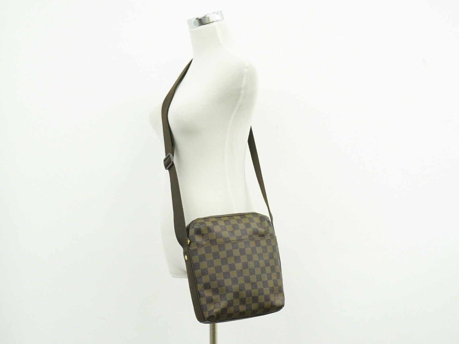 Louis Vuitton Louis Vuitton Trotteur Beaubourg Handbag Damier Size ONE SIZE - 12 Thumbnail