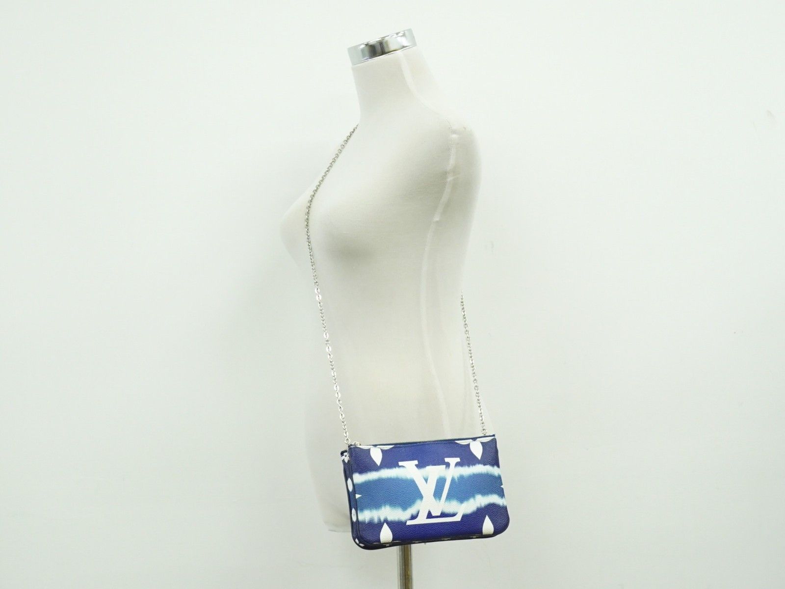 Louis Vuitton Louis Vuitton Double Zip Pochette Limited Edition Escale Monogram Giant Size ONE SIZE - 15 Thumbnail