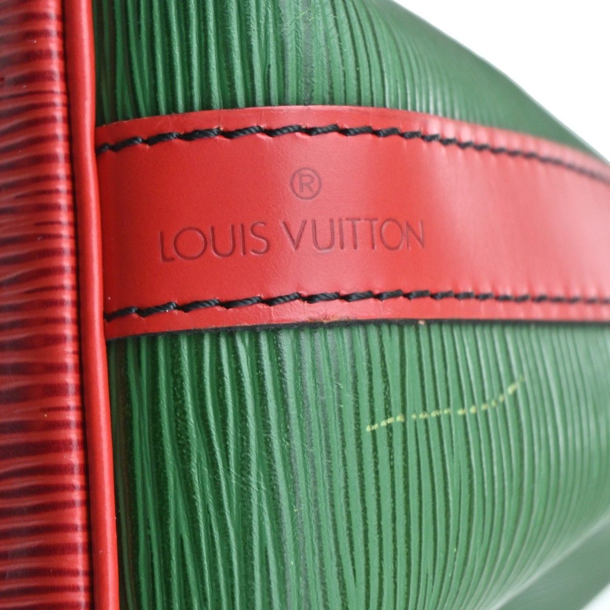 Louis Vuitton Louis Vuitton Petit Noe Handbag Epi Leather Size ONE SIZE - 14 Thumbnail