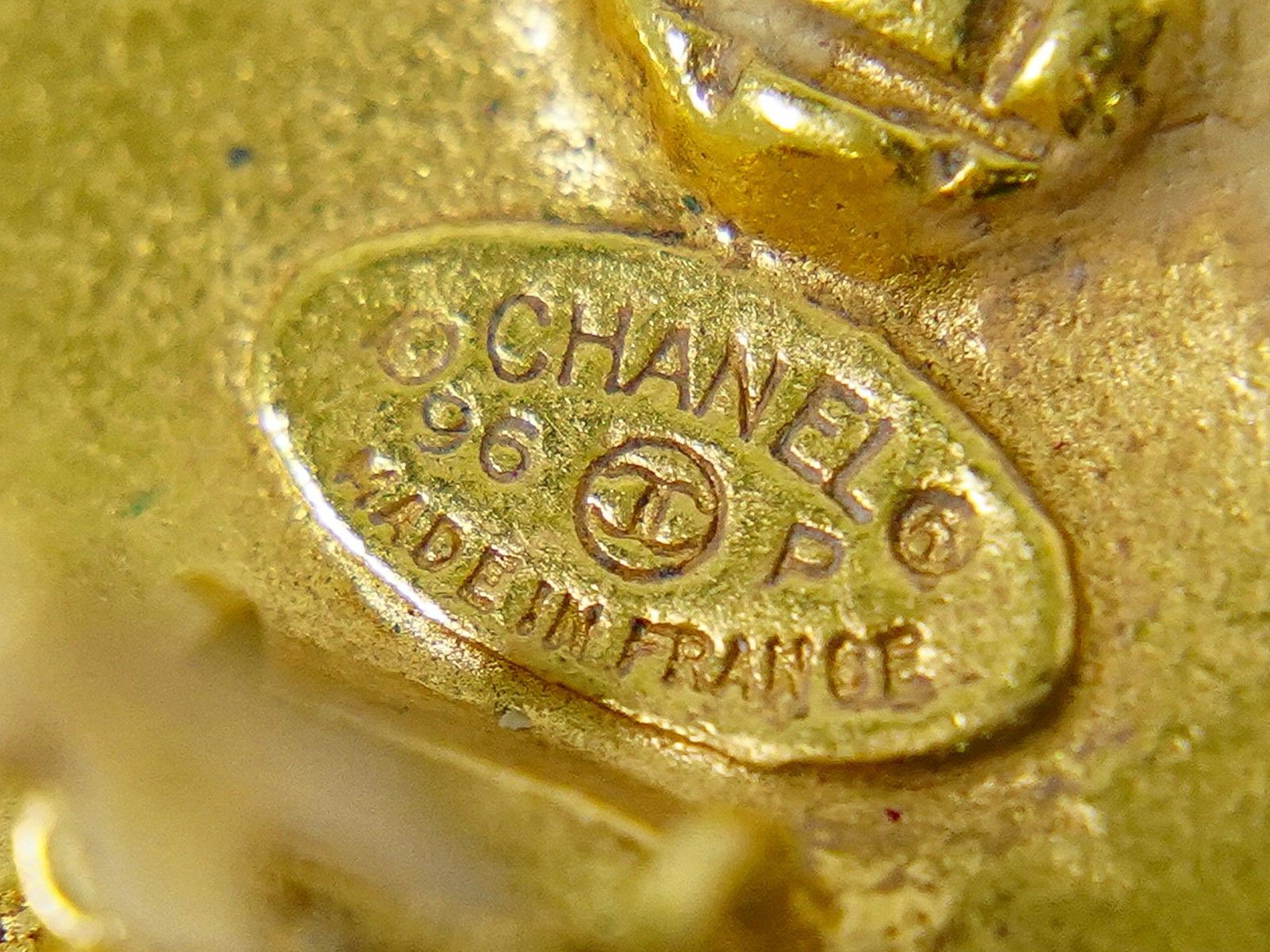 Chanel Chanel Vintage CC Square Clip-On Earrings Metal Size ONE SIZE - 4 Thumbnail
