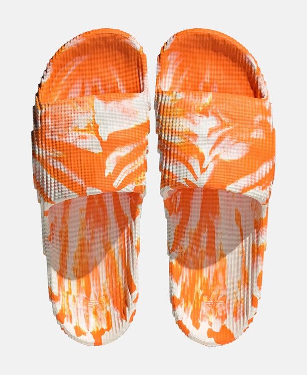 Adidas ADILETTE 22 Slip-ons Size US 6 / EU 39 - 4 Thumbnail