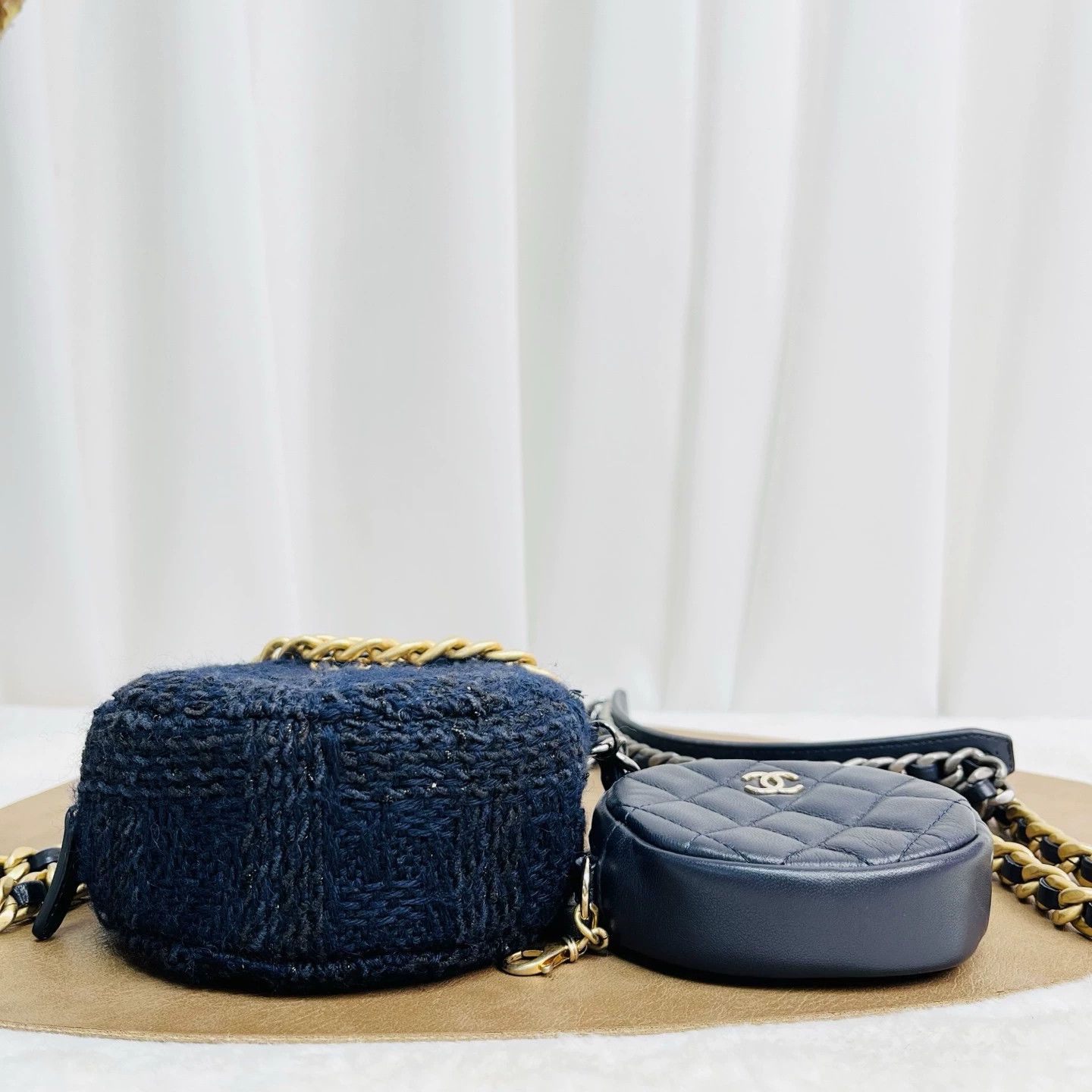 Chanel Pre-loved Bag Very good condition Size ONE SIZE - 3 Thumbnail