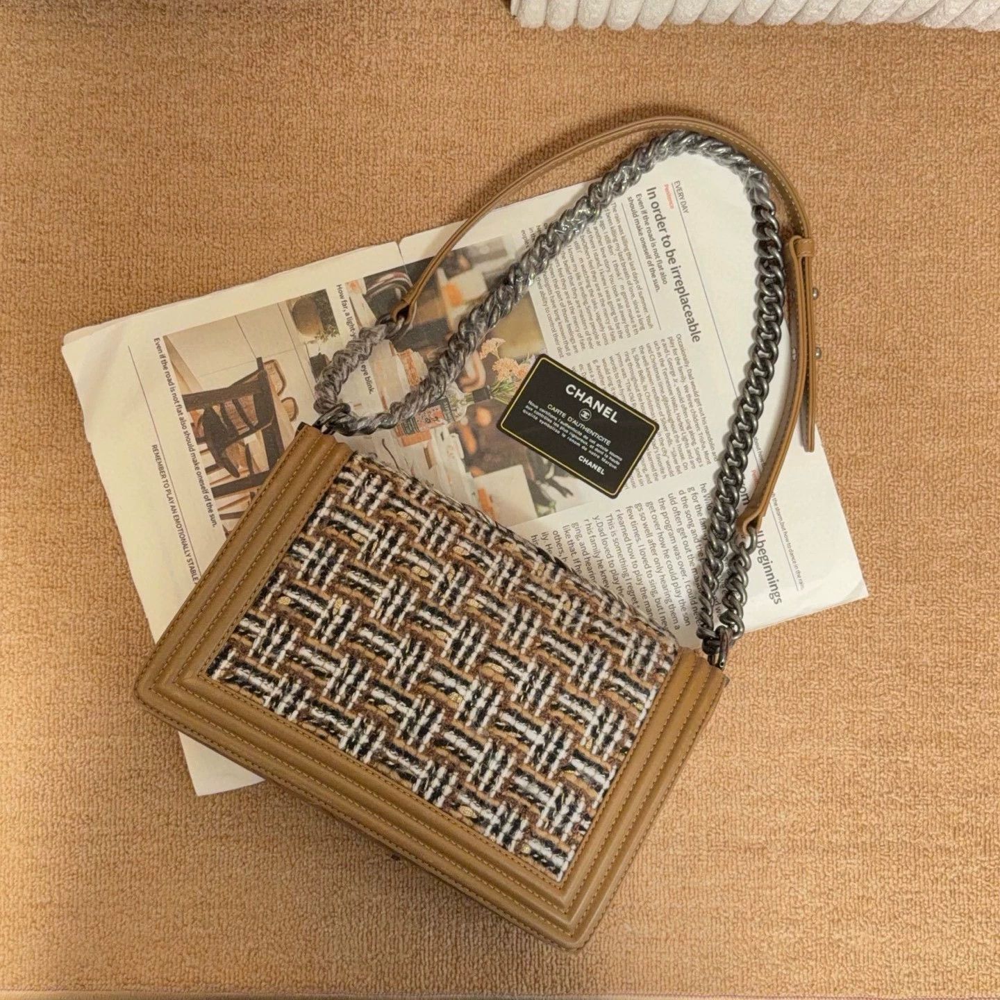 Chanel Pre-loved Bag Very good condition Size ONE SIZE - 2 Thumbnail