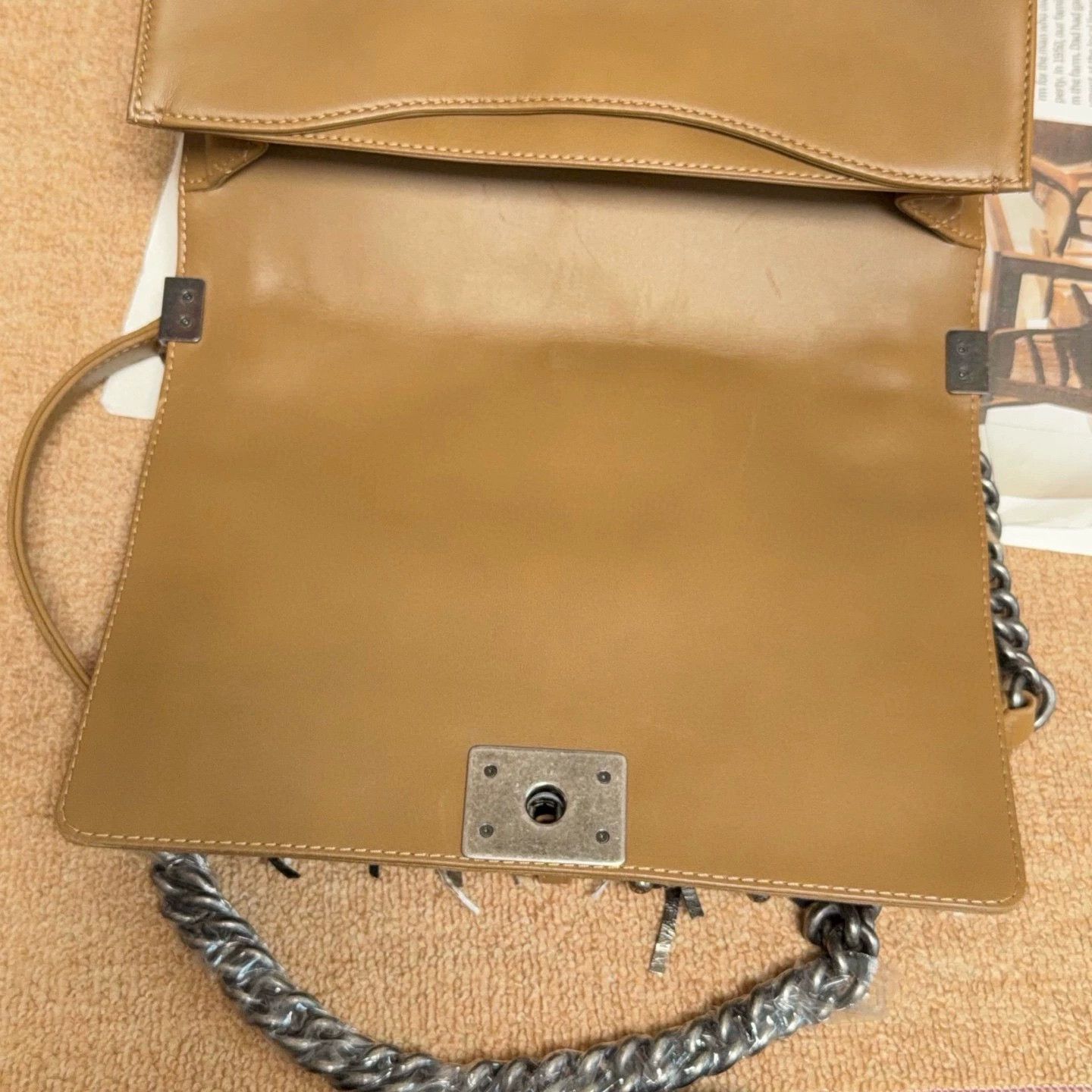 Chanel Pre-loved Bag Very good condition Size ONE SIZE - 8 Thumbnail