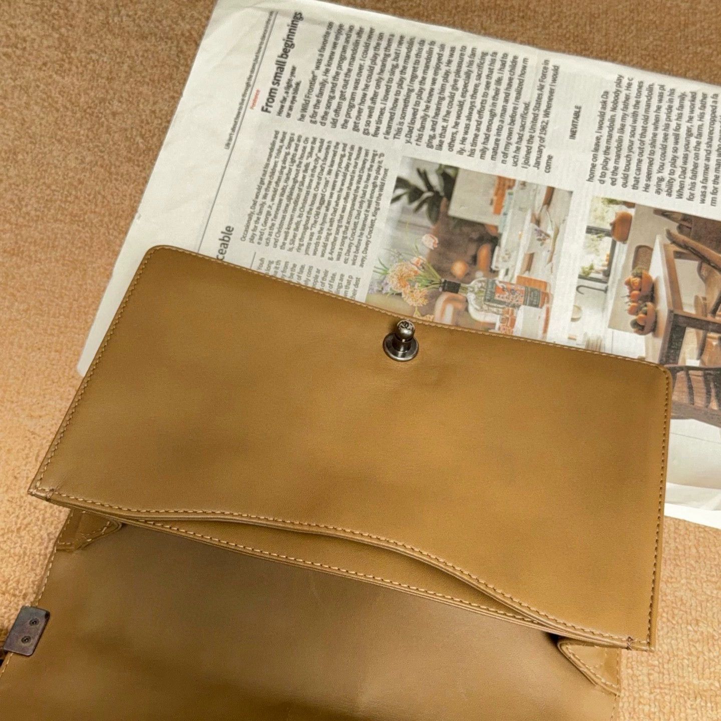 Chanel Pre-loved Bag Very good condition Size ONE SIZE - 7 Thumbnail