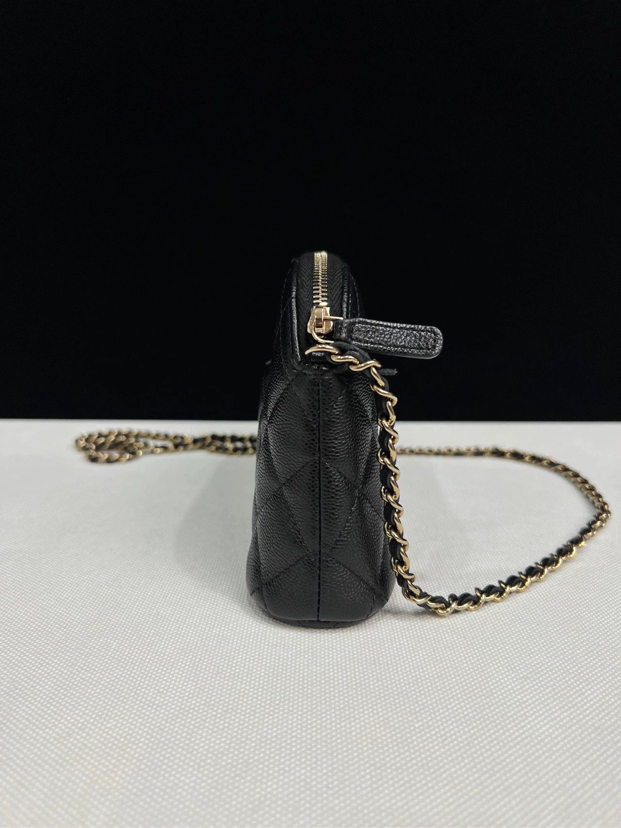 Chanel Pre-loved Bag Very good condition Size ONE SIZE - 5 Thumbnail