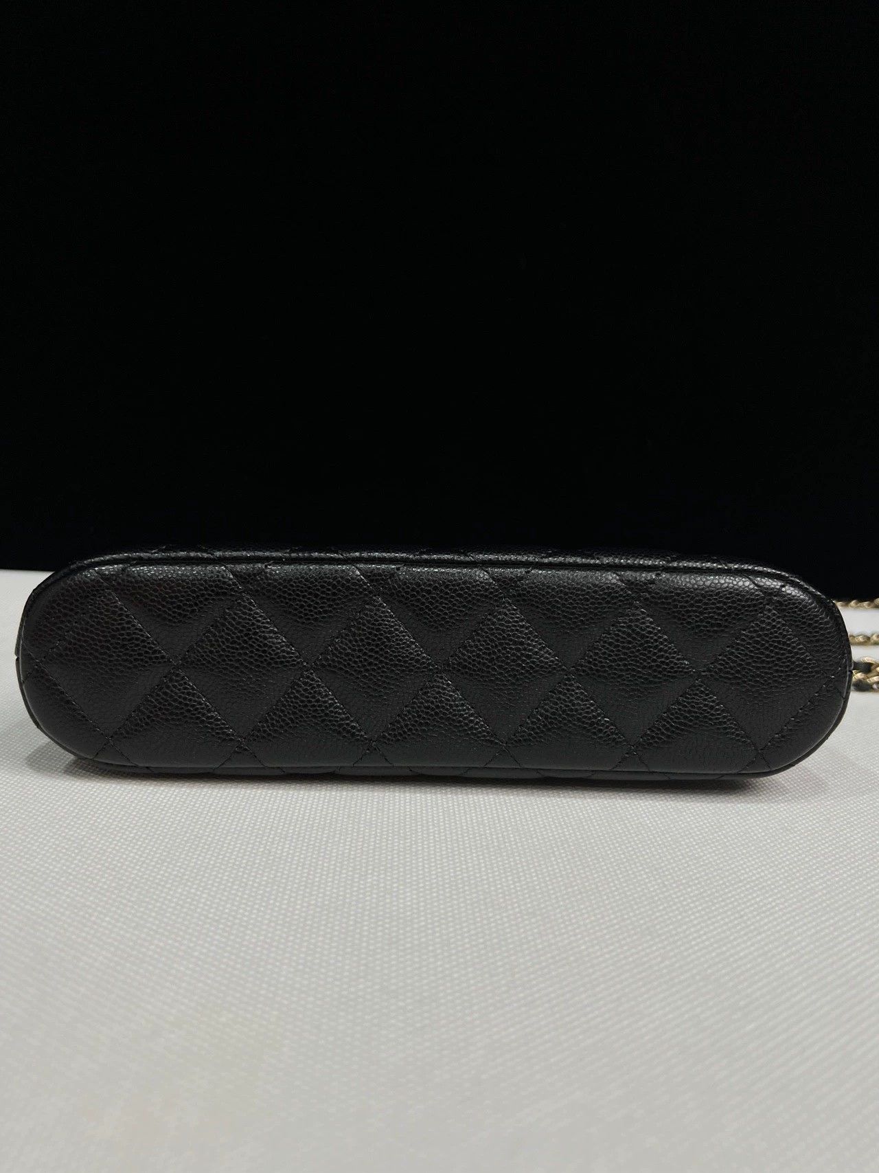 Chanel Pre-loved Bag Very good condition Size ONE SIZE - 6 Thumbnail