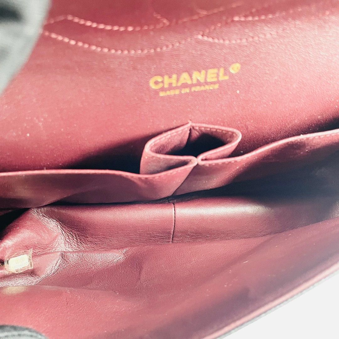 Chanel Pre-loved Bag Very good condition Size ONE SIZE - 4 Thumbnail