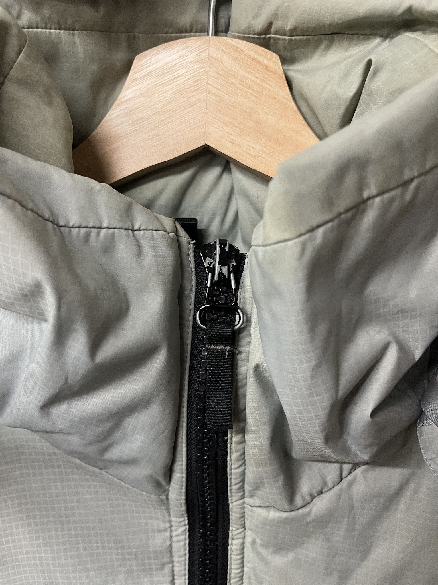 Vintage Vintage 2000s South Pole Cargo Pocket Puffer Jacket Size XL Size US XL / EU 56 / 4 - 3 Thumbnail