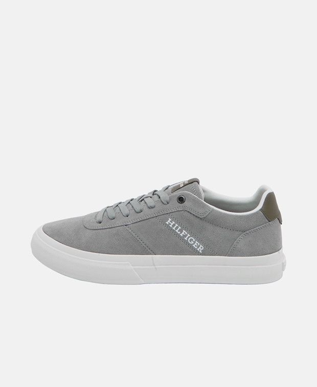 Tommy Hilfiger TH HI VULC LOW STREET SUEDE Sneakers Size US 7 / EU 40 - 4 Thumbnail