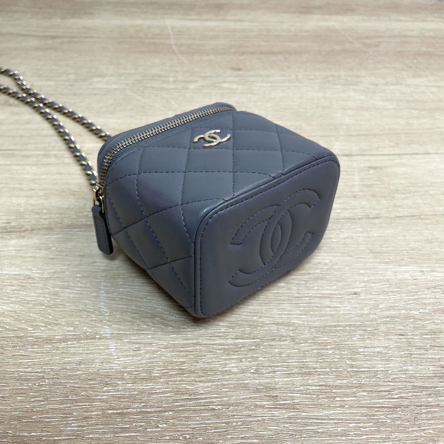 Chanel Pre-loved Bag Very good condition Size ONE SIZE - 3 Thumbnail