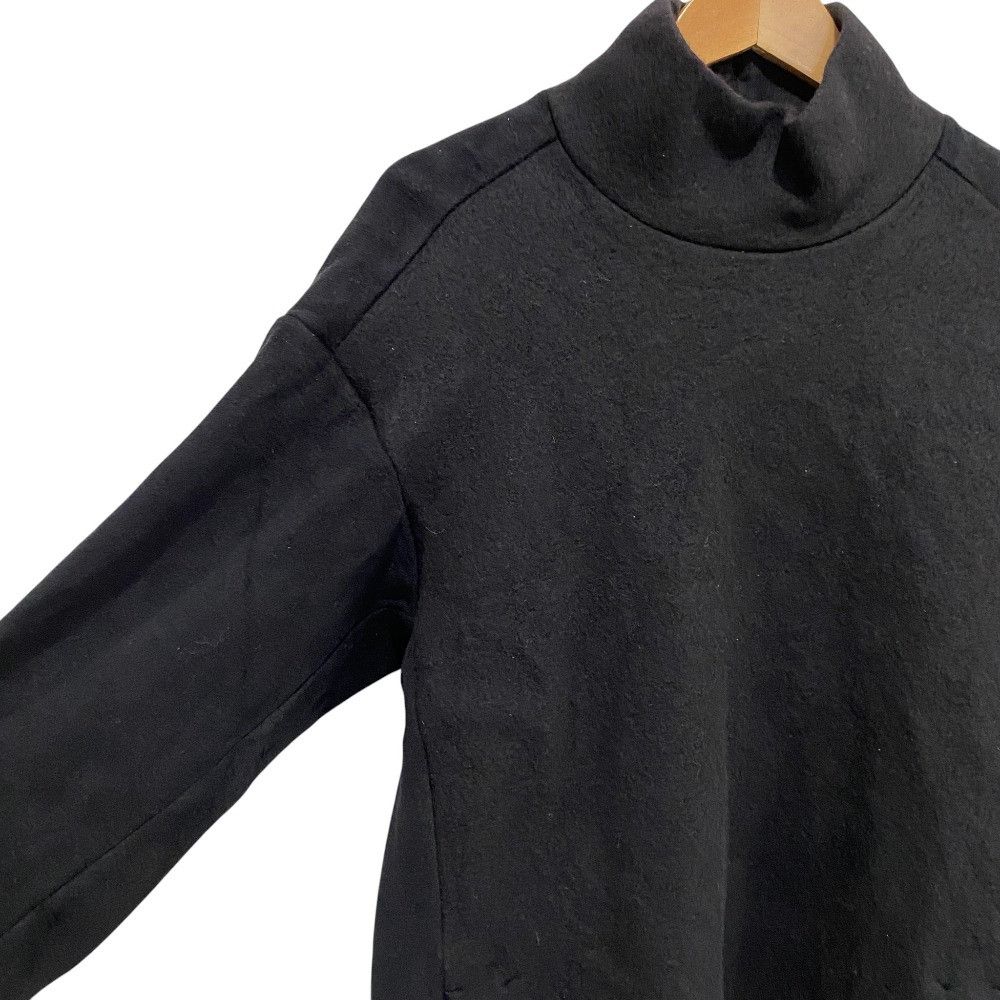 Other Other ONE GRAVITY Napping Fleece Combination Mock Neck Cut and Sewn Others Tops DUTY FREE for USA Size ONE SIZE - 3 Thumbnail