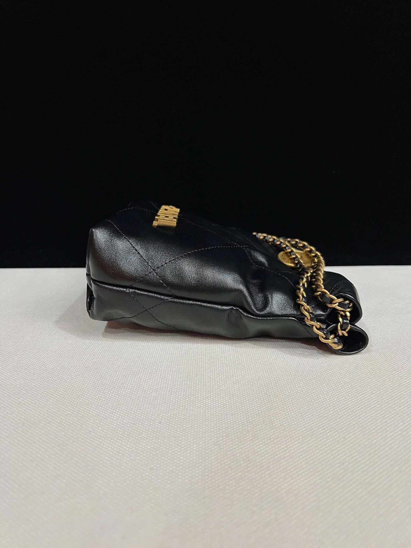 Chanel Pre-loved Bag Very good condition Size ONE SIZE - 5 Thumbnail
