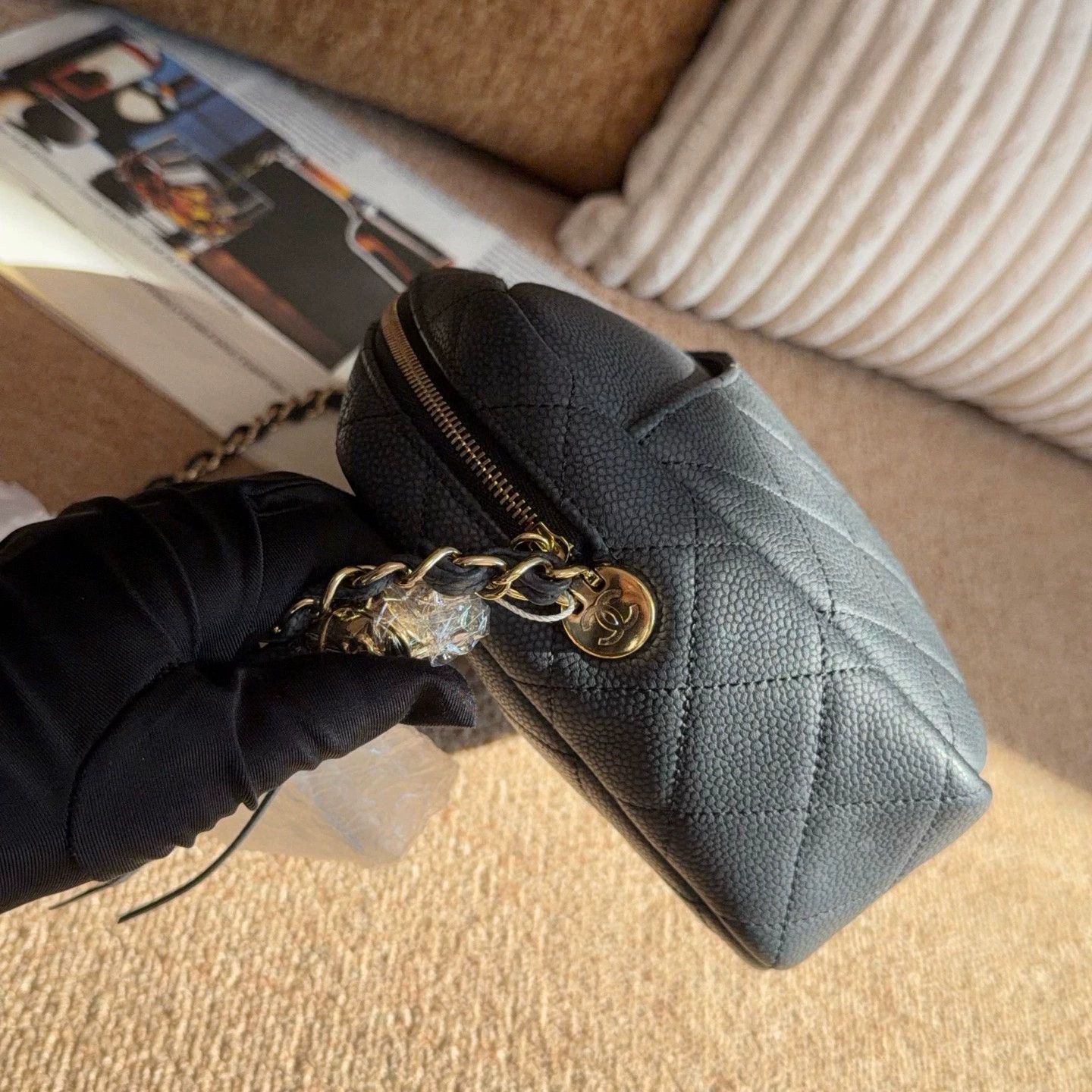 Chanel Pre-loved Bag Very good condition Size ONE SIZE - 3 Thumbnail