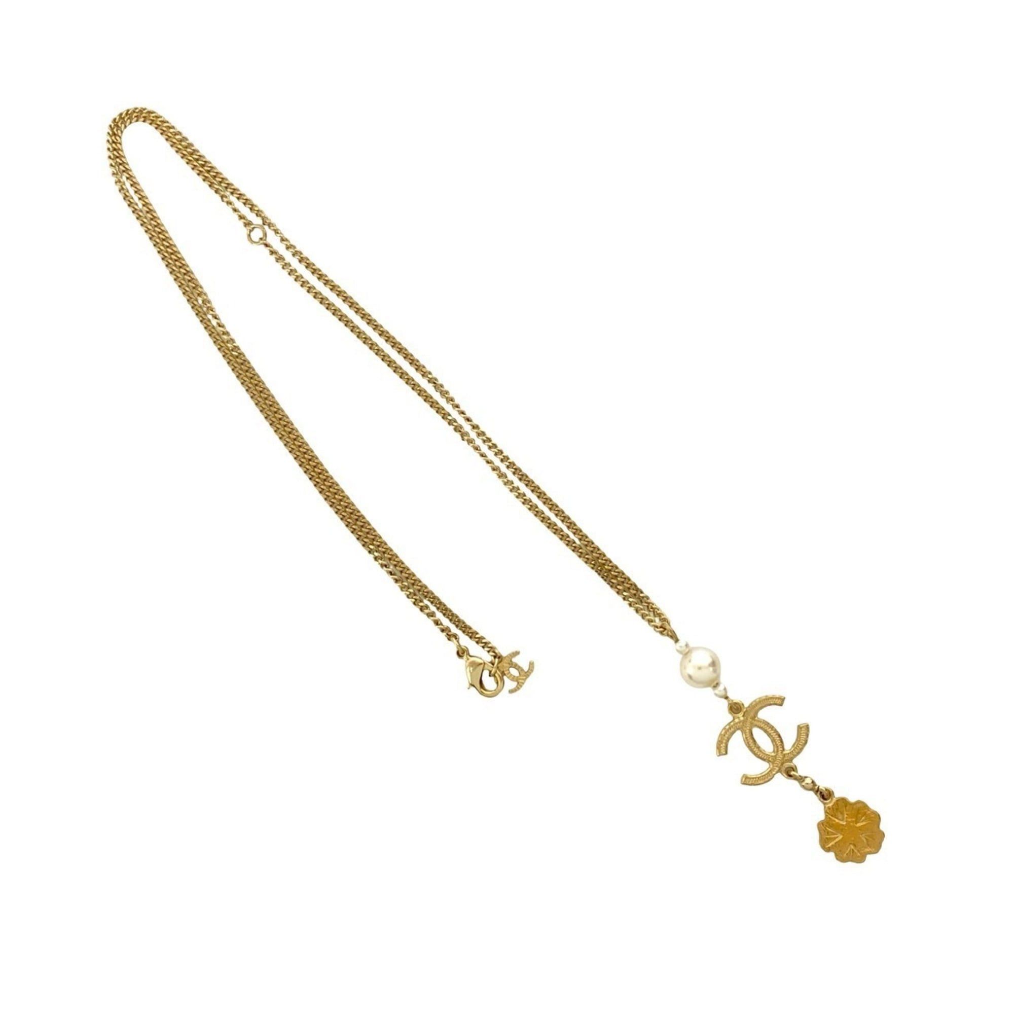 Chanel CHANEL Coco Mark Flower GP Fake Pearl Necklace Pendant Gold 22904 Size ONE SIZE - 4 Thumbnail